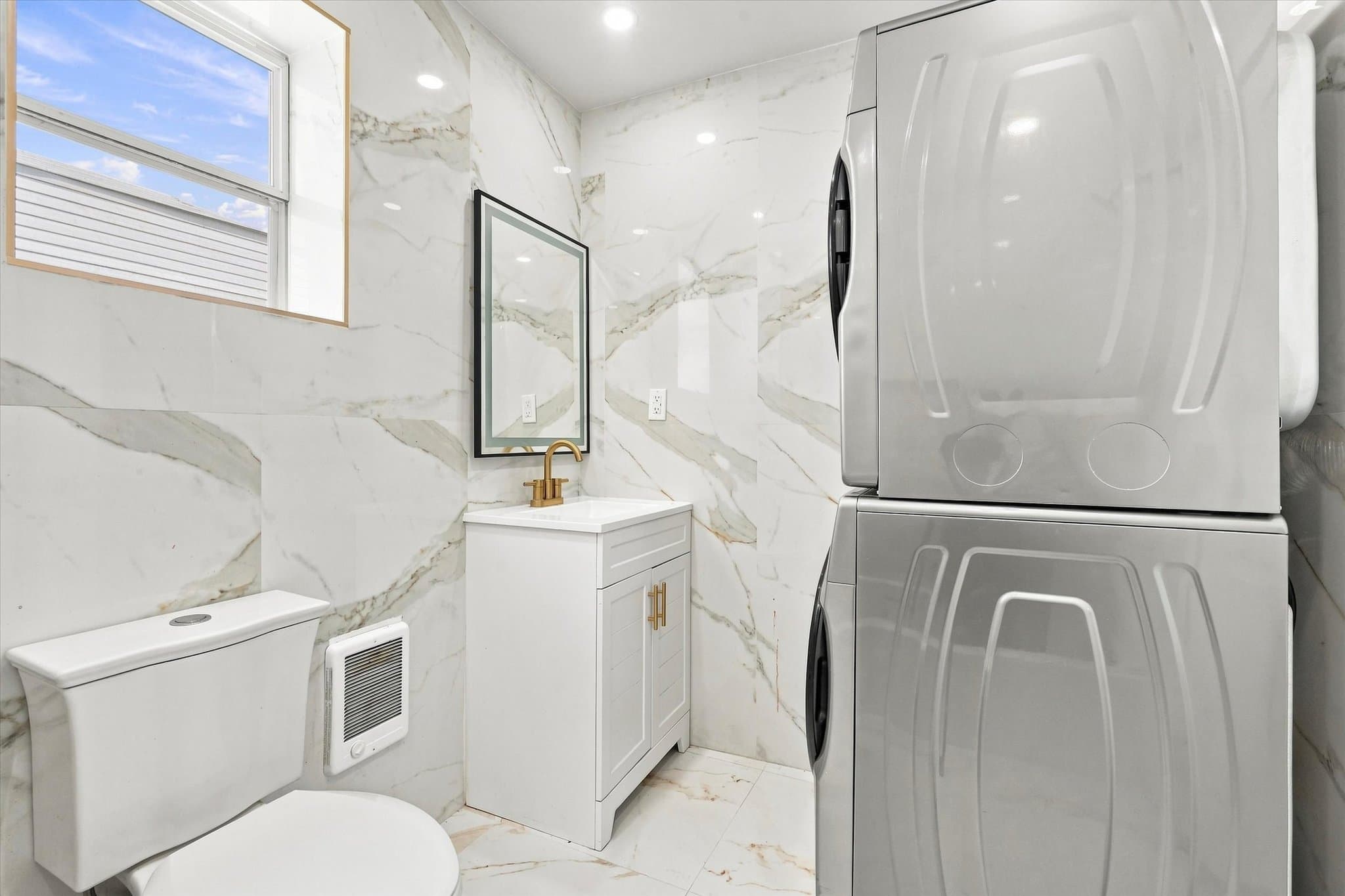 Philadelphia Apartment: 1119 N 41 St