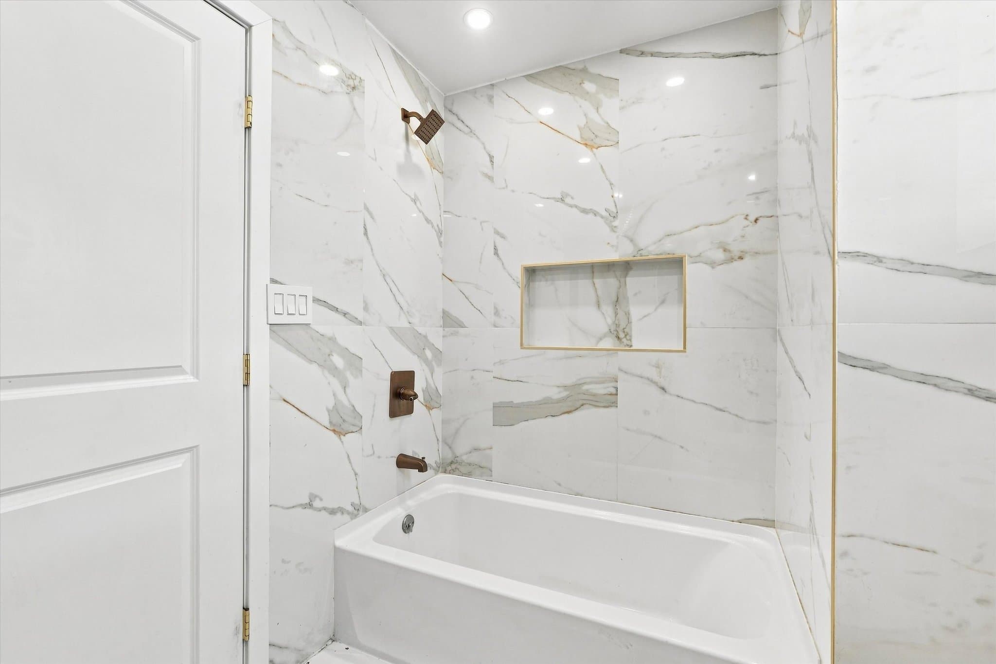 Philadelphia Apartment: 1119 N 41 St