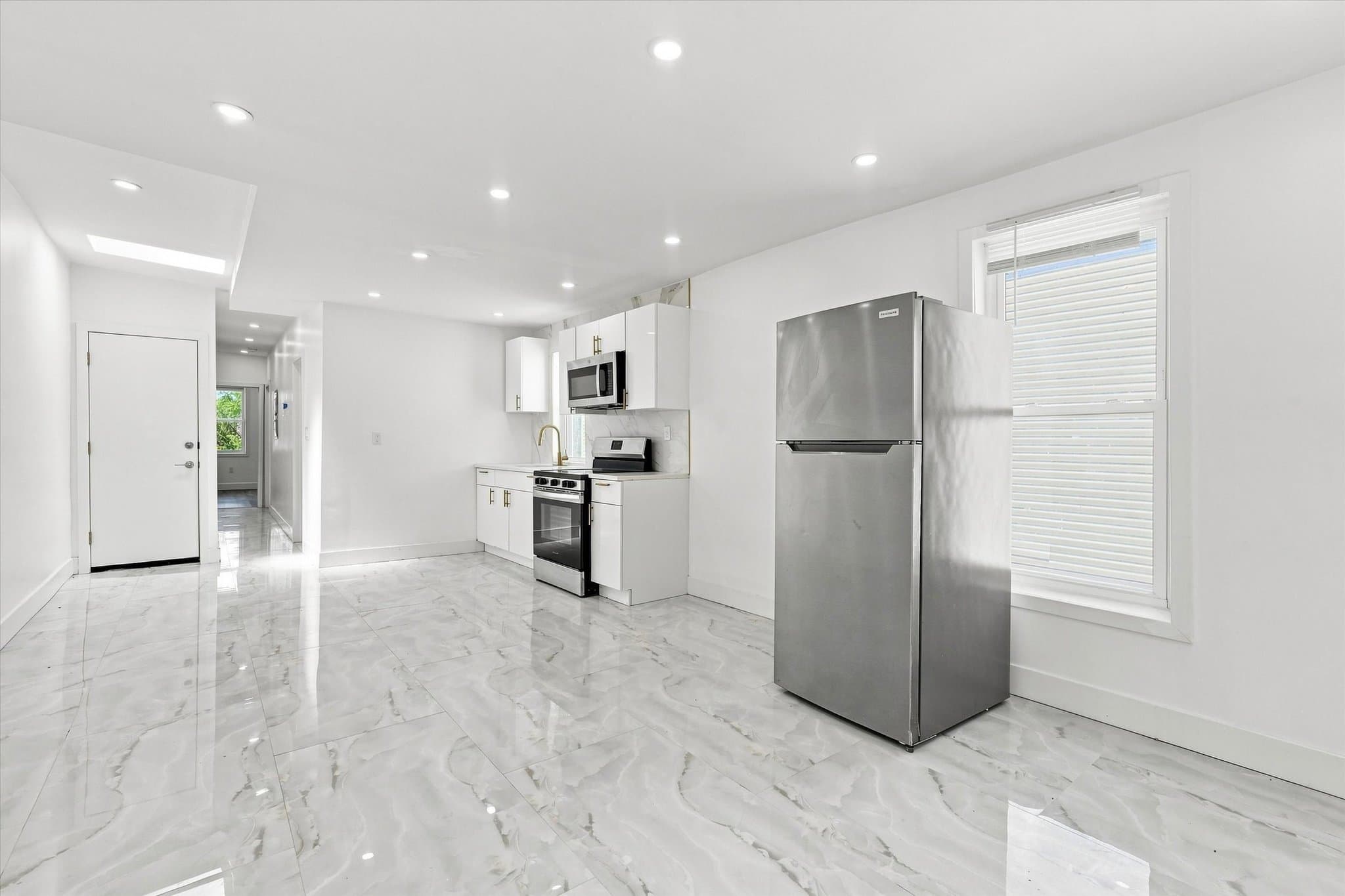 Philadelphia Apartment: 1119 N 41 St
