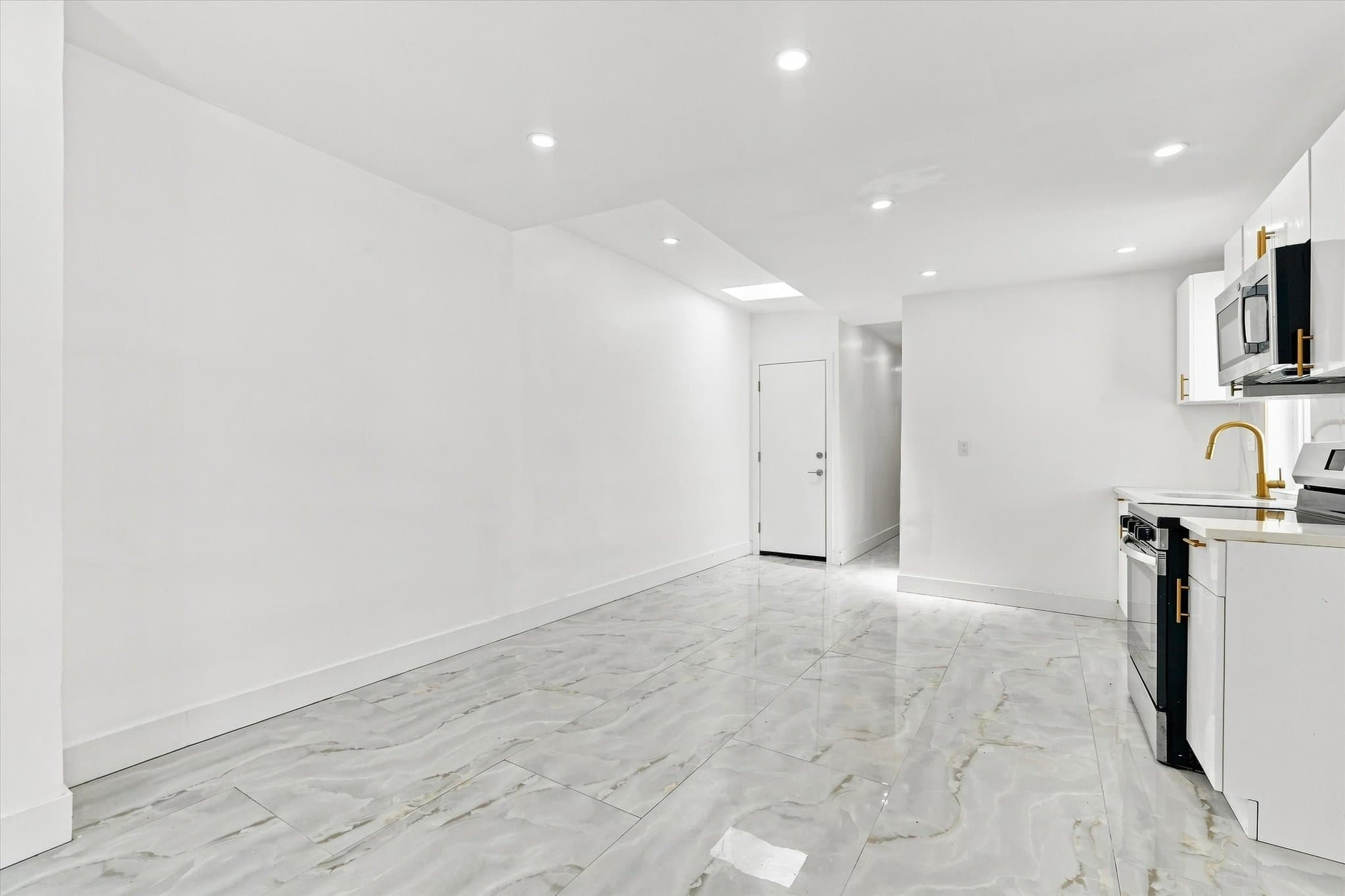 Philadelphia Apartment: 1119 N 41 St