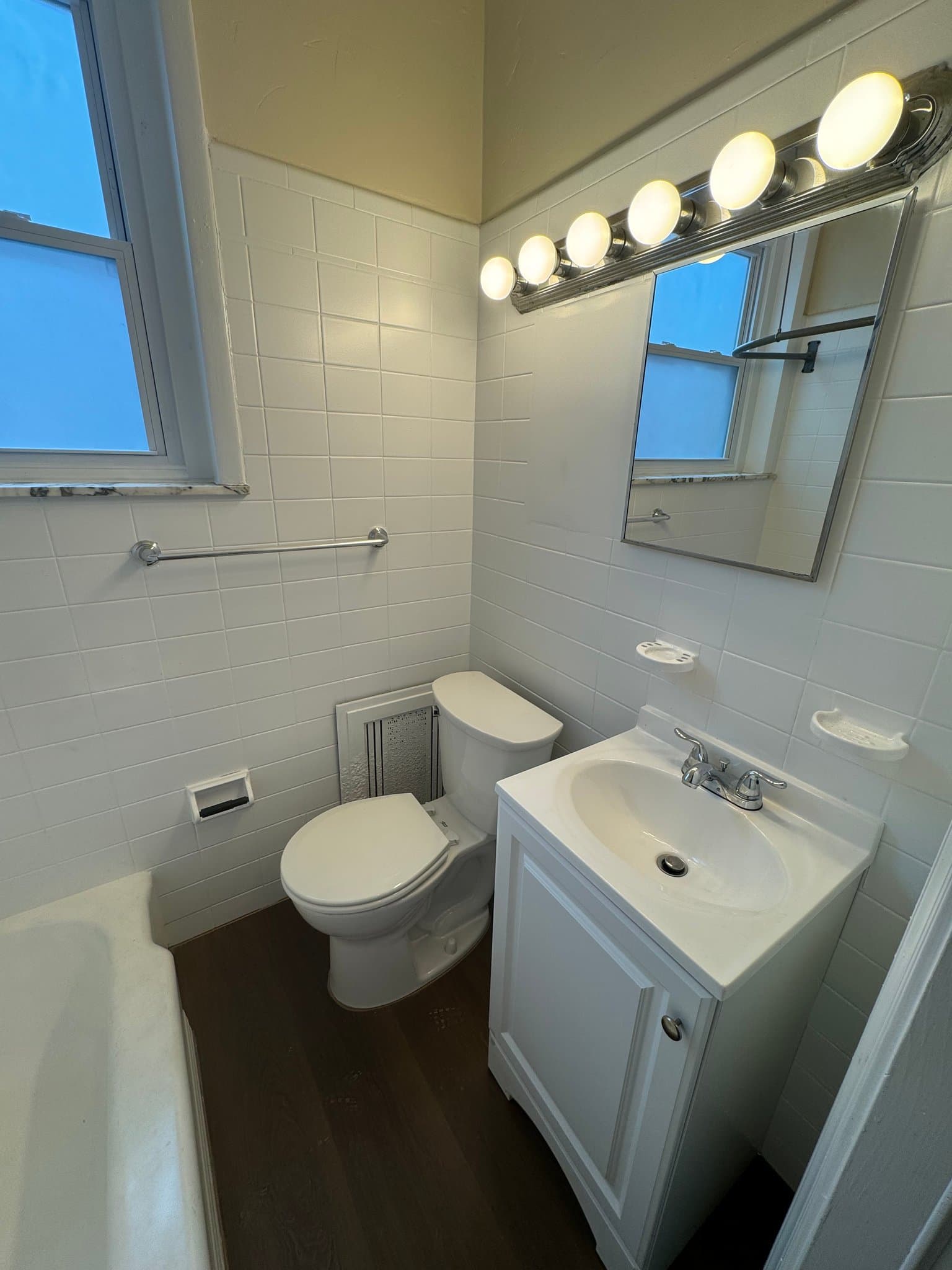 Philadelphia Townhome: 1917 Dudley Street