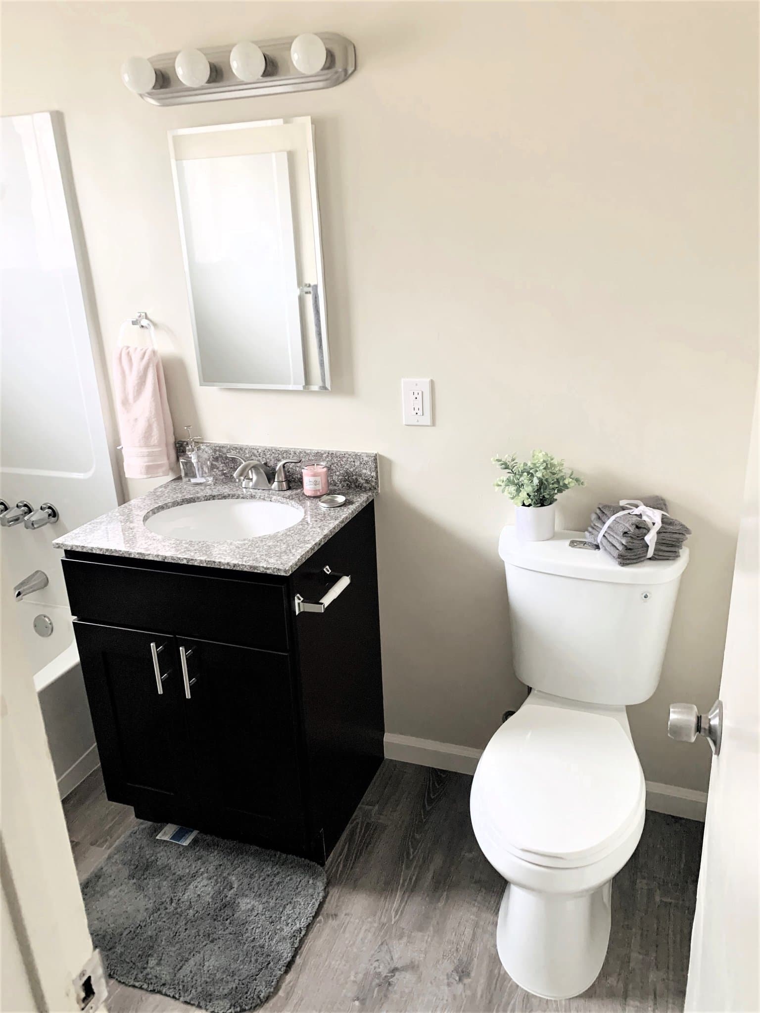 Chula Vista Apartment: 521 Park Way