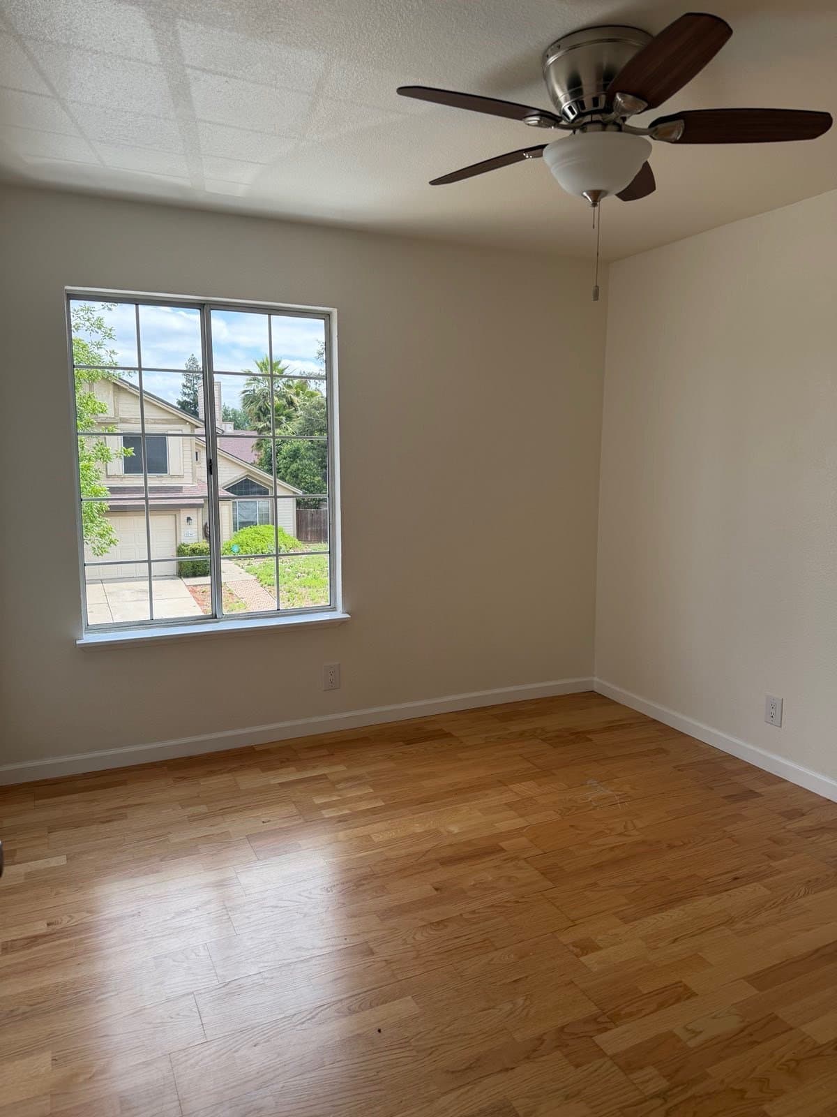 Sacramento Single Room: 8247 Derbyshire Circle