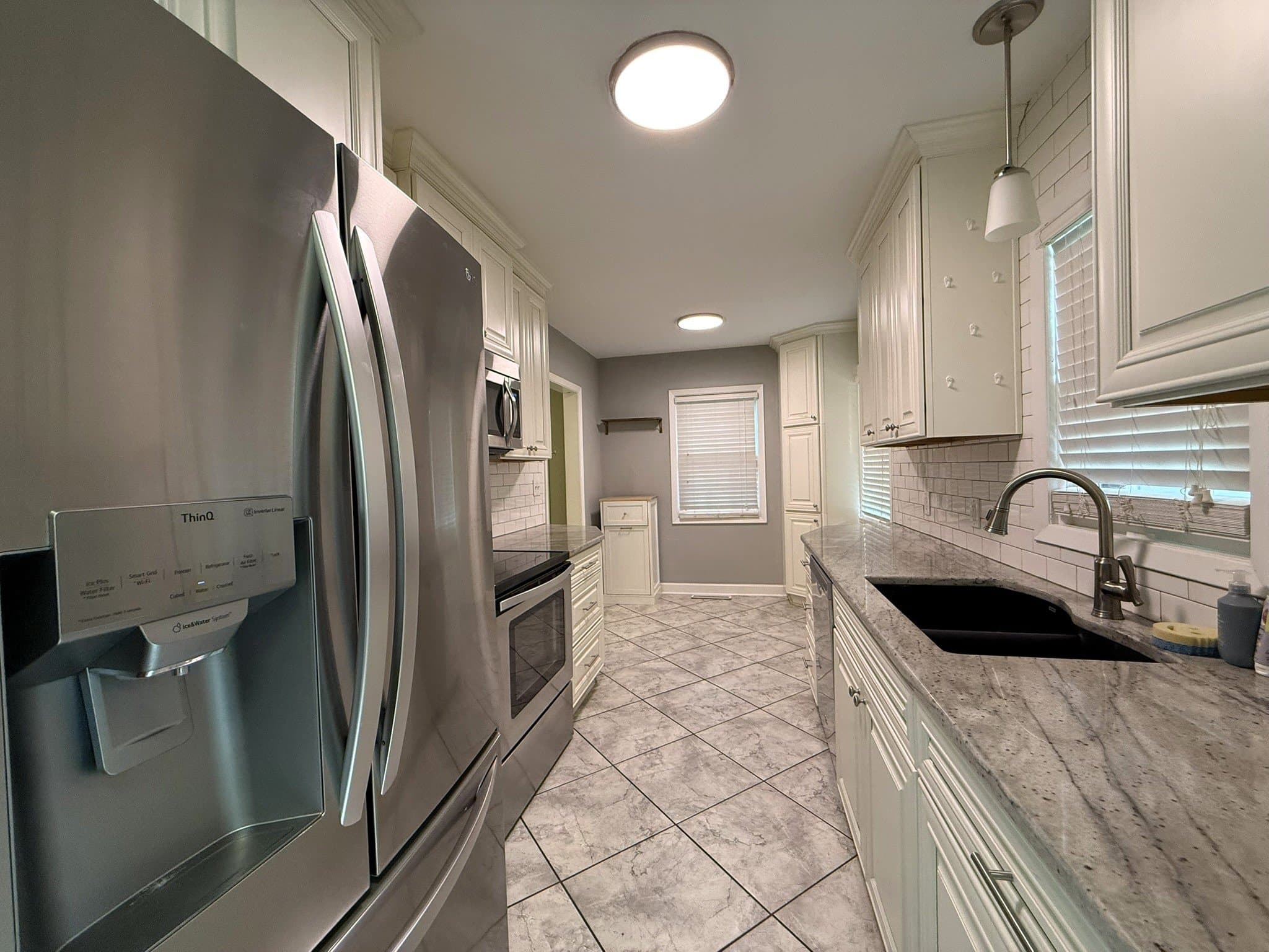 Wichita House: 514 S Crestway
