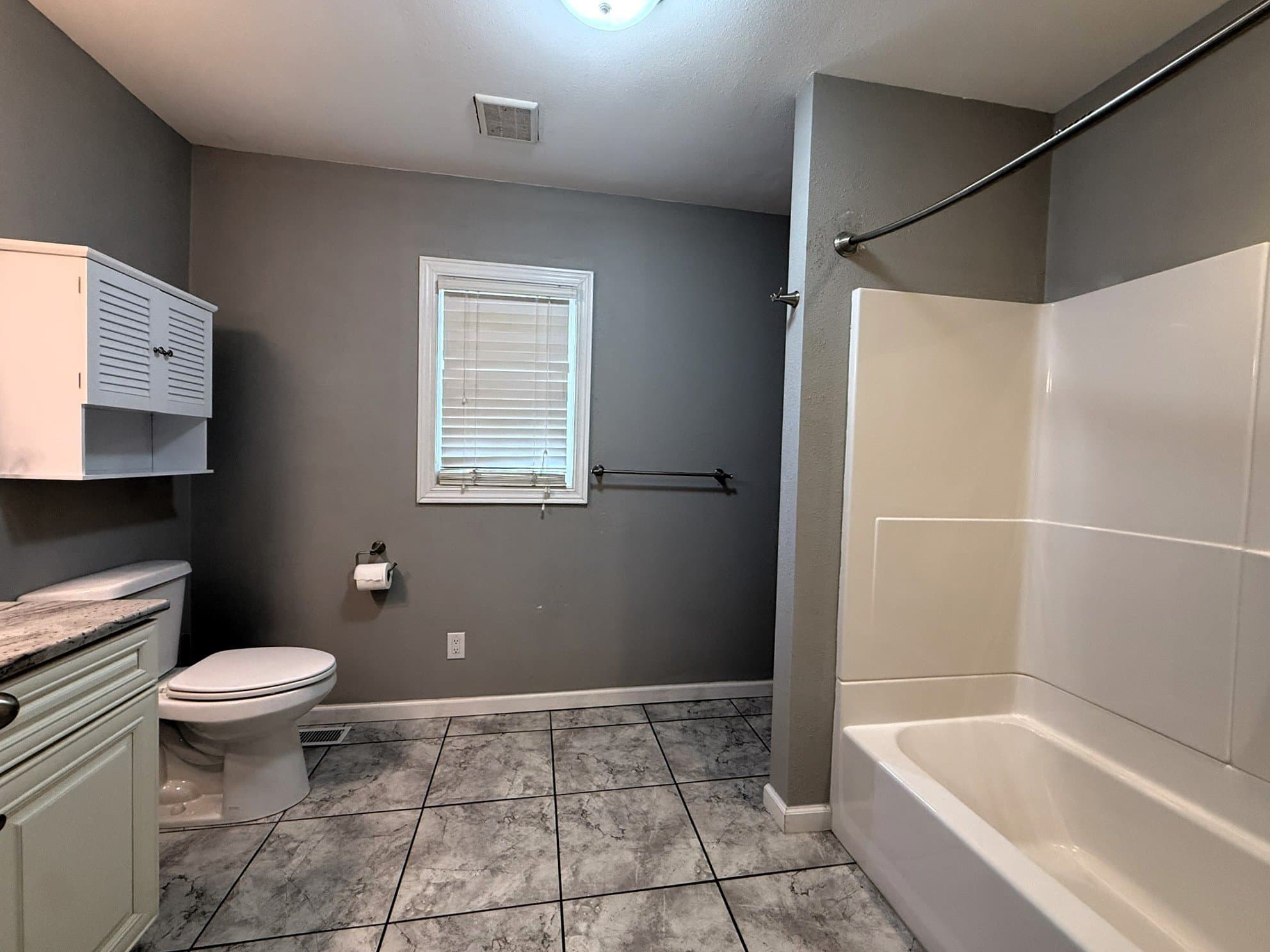 Wichita House: 514 S Crestway