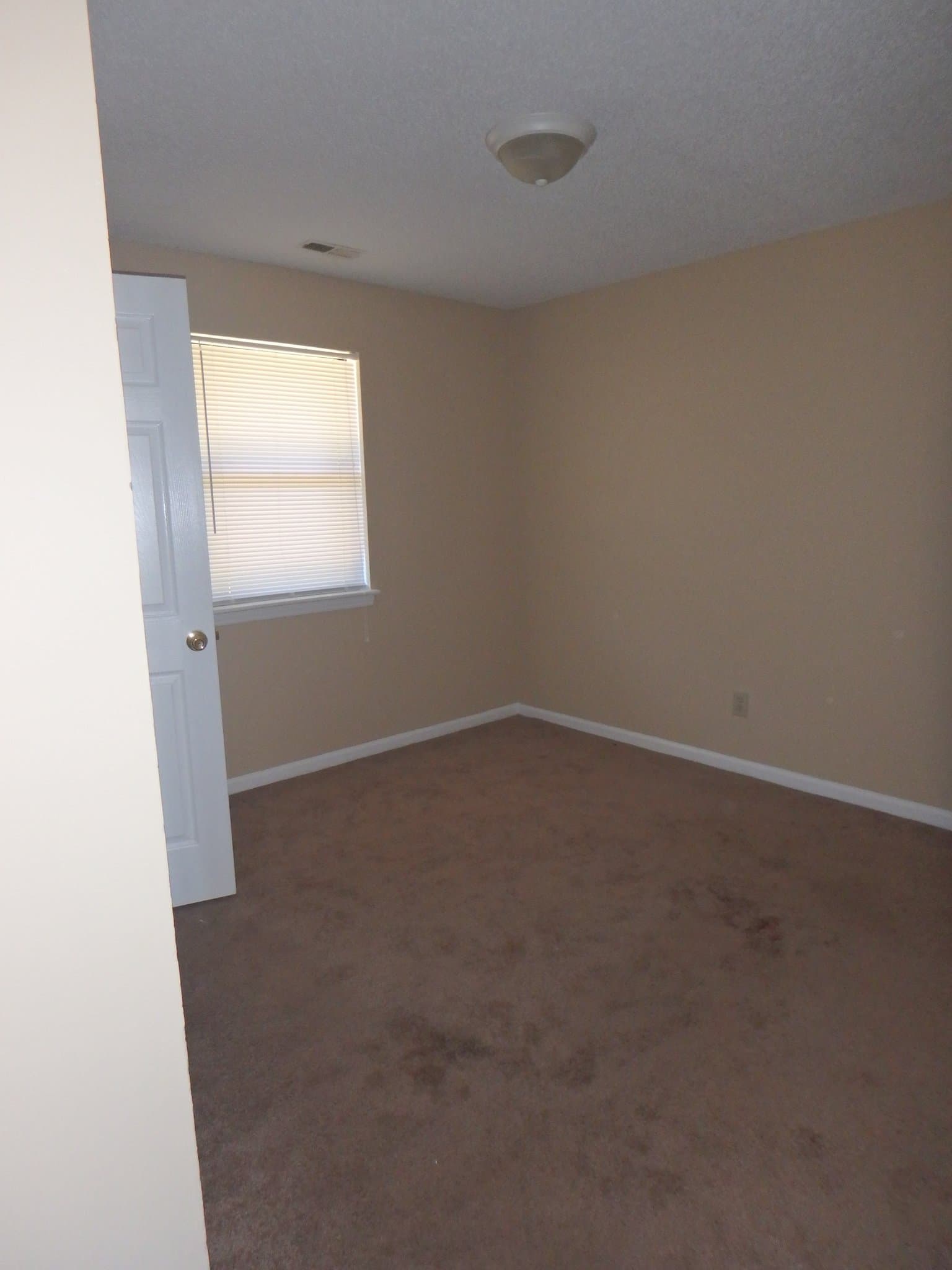 winterville Apartment: 704 Patton CIrcle Dr.
