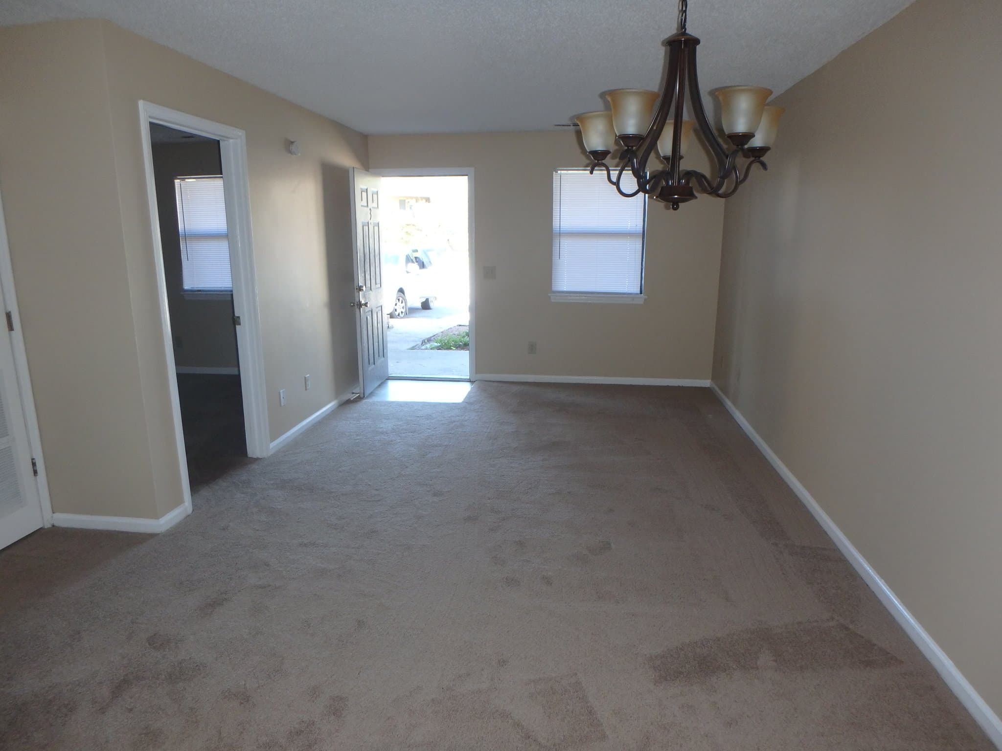 winterville Apartment: 704 Patton CIrcle Dr.