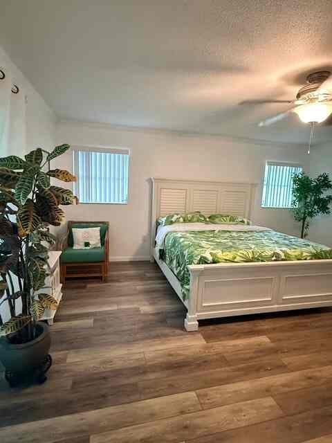 Nokomis House: 424 Bellini Circle