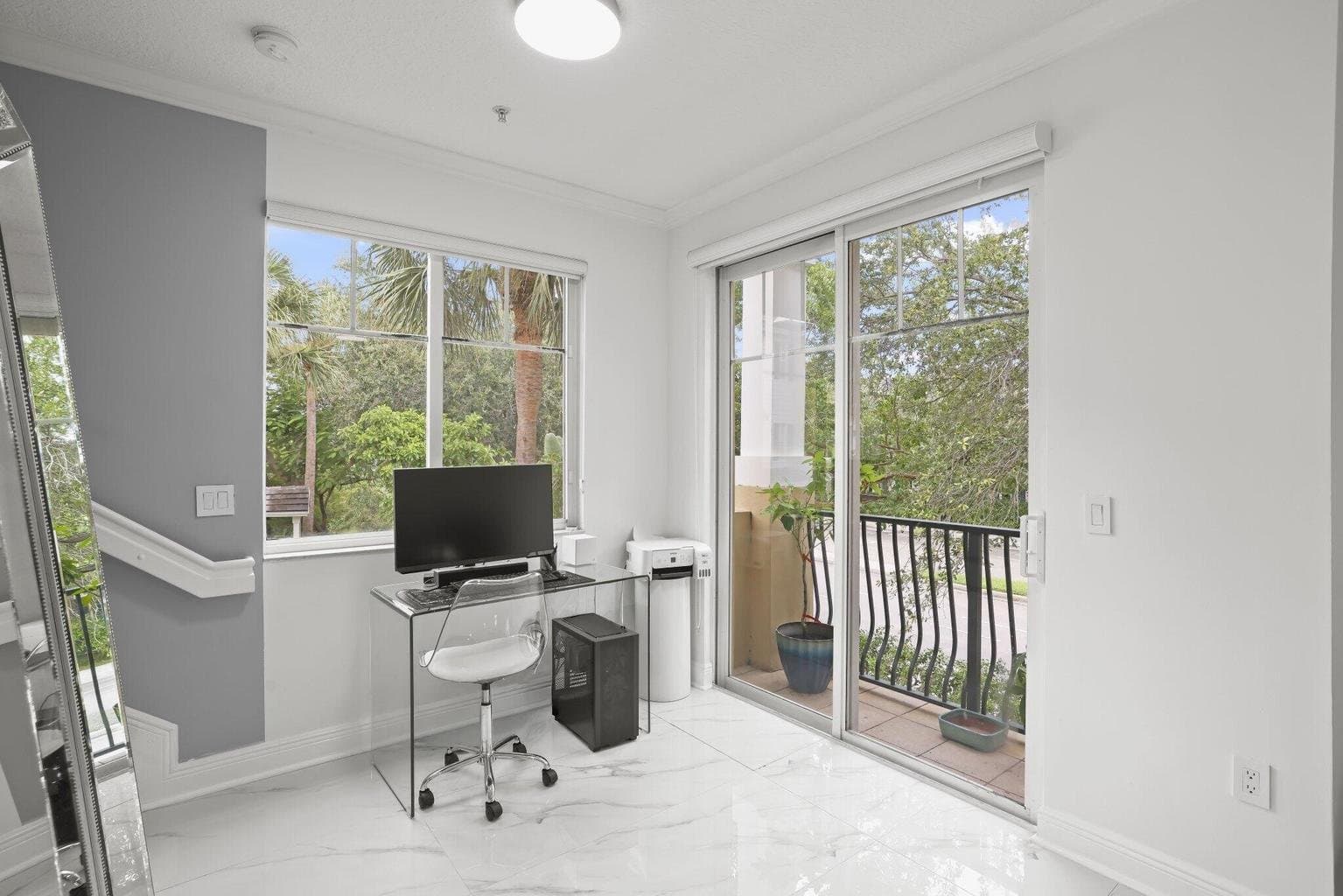 Boca Raton Townhome: 616 NW 38th Circle