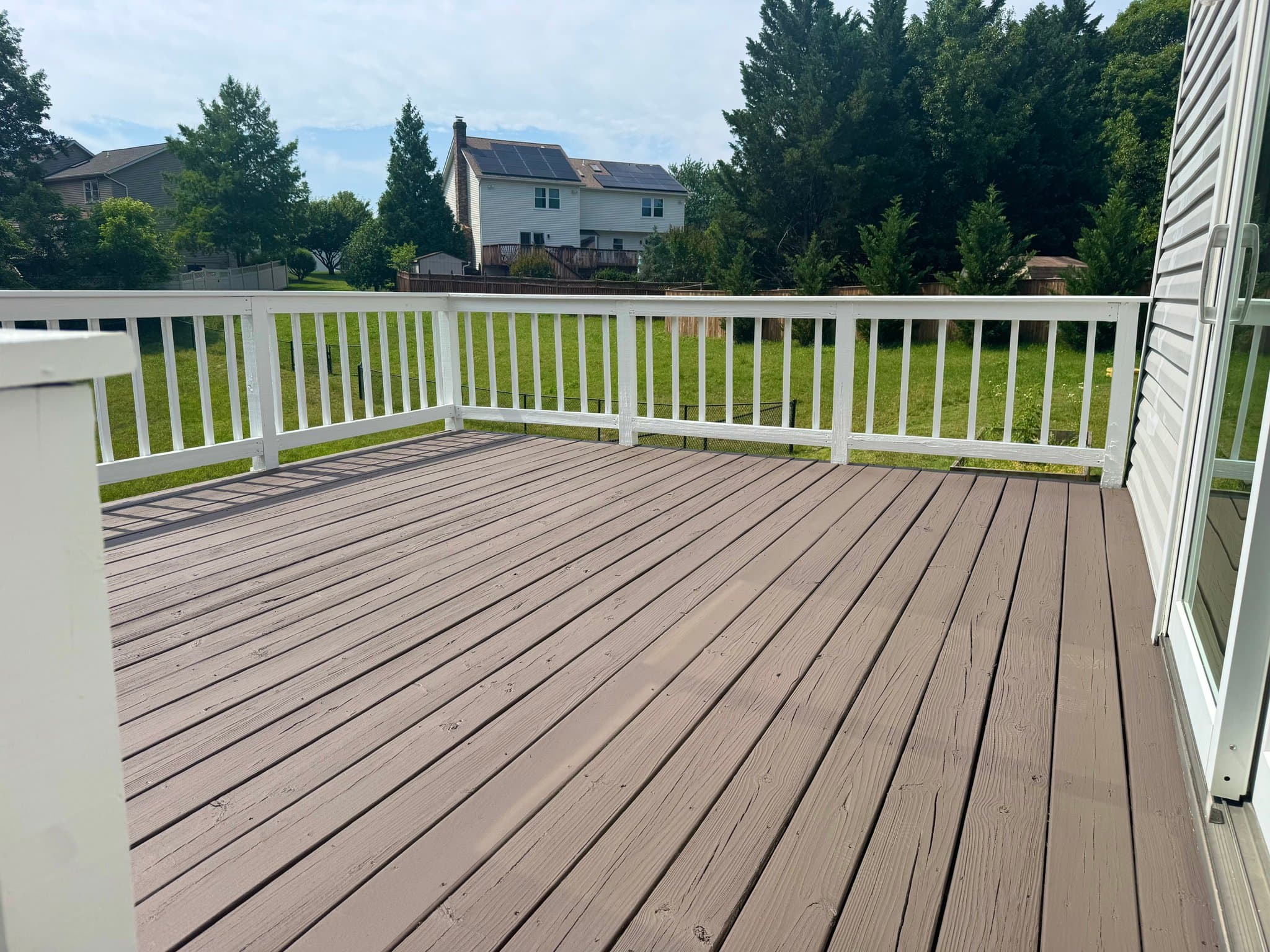 Severn House: 7420 Merrimusic Cir