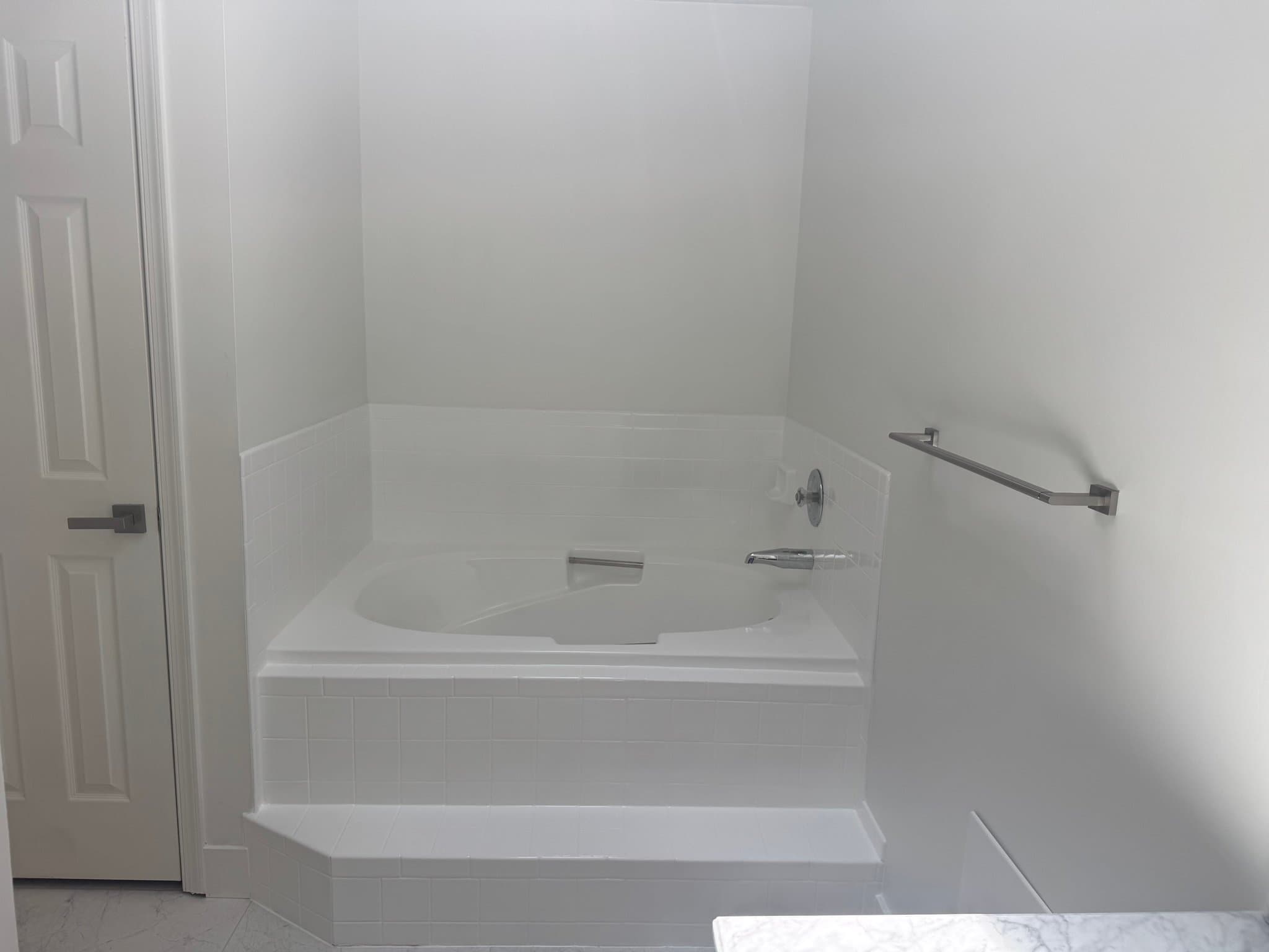 Severn House: 7420 Merrimusic Cir