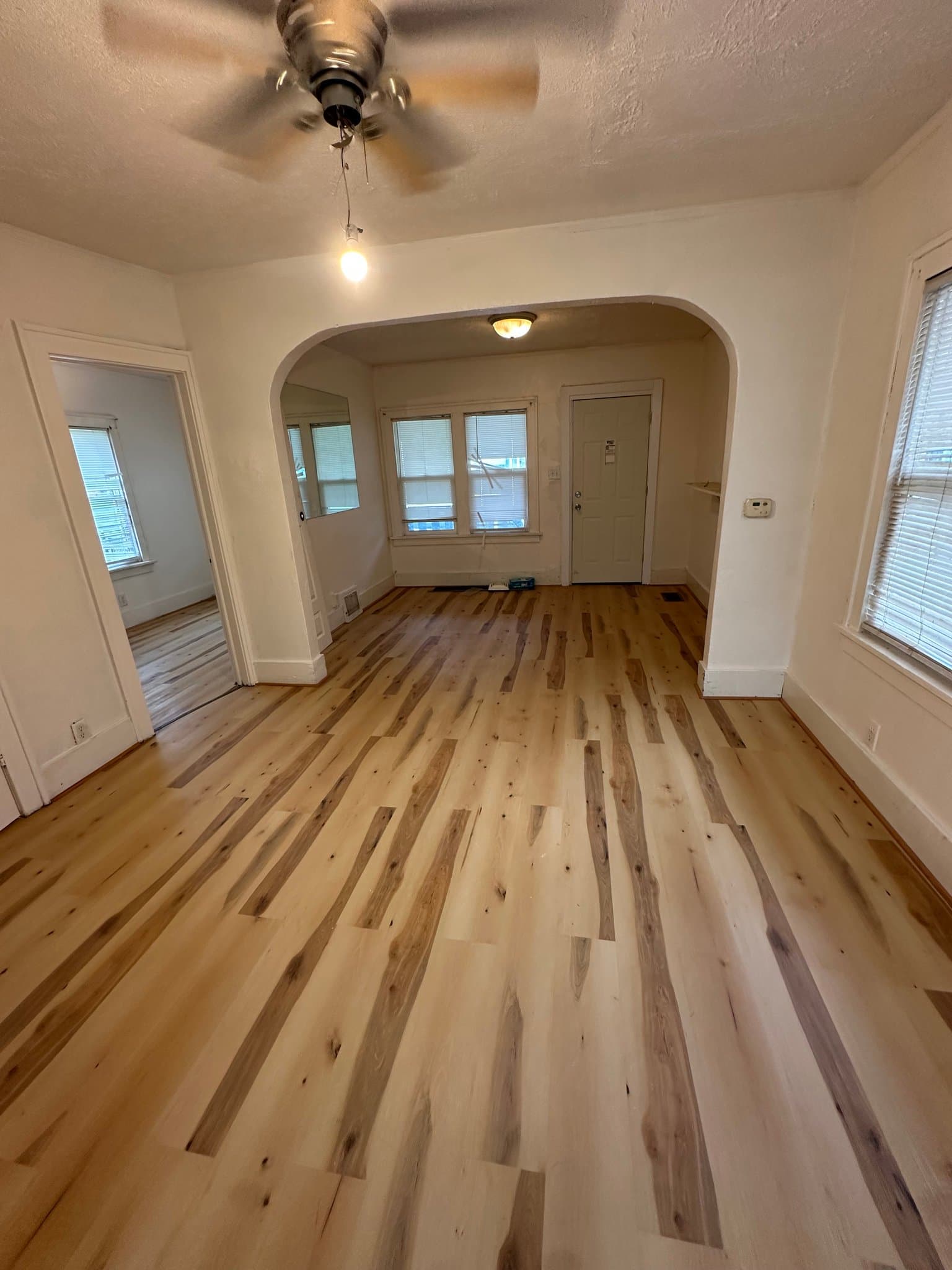 Peoria House: 2315 N Ellis St, Peoria, IL 61604