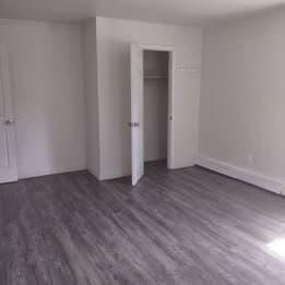 Cairo Apartment: 4557 Route 23