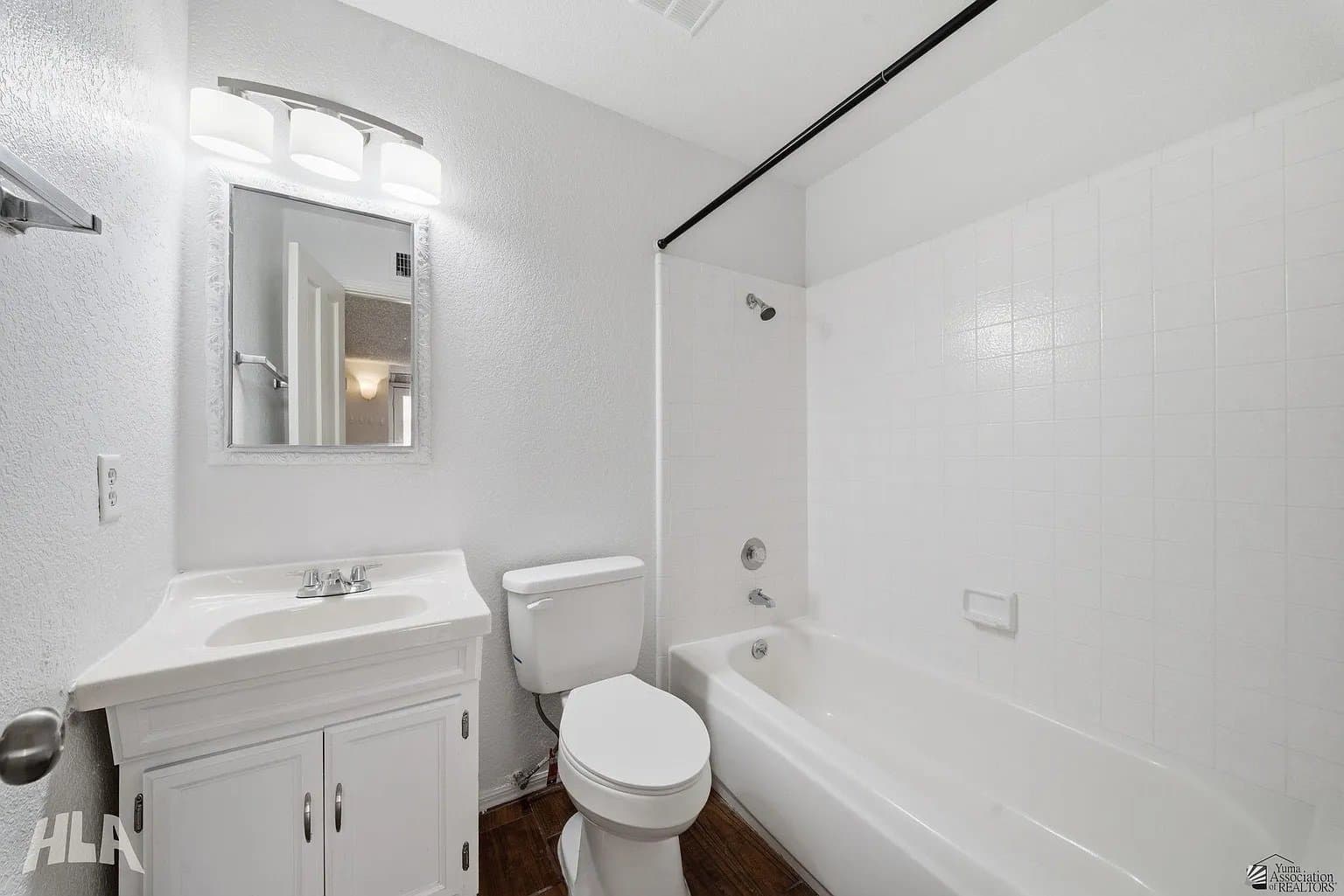 Yuma Townhome: 2240 S Elks Ln