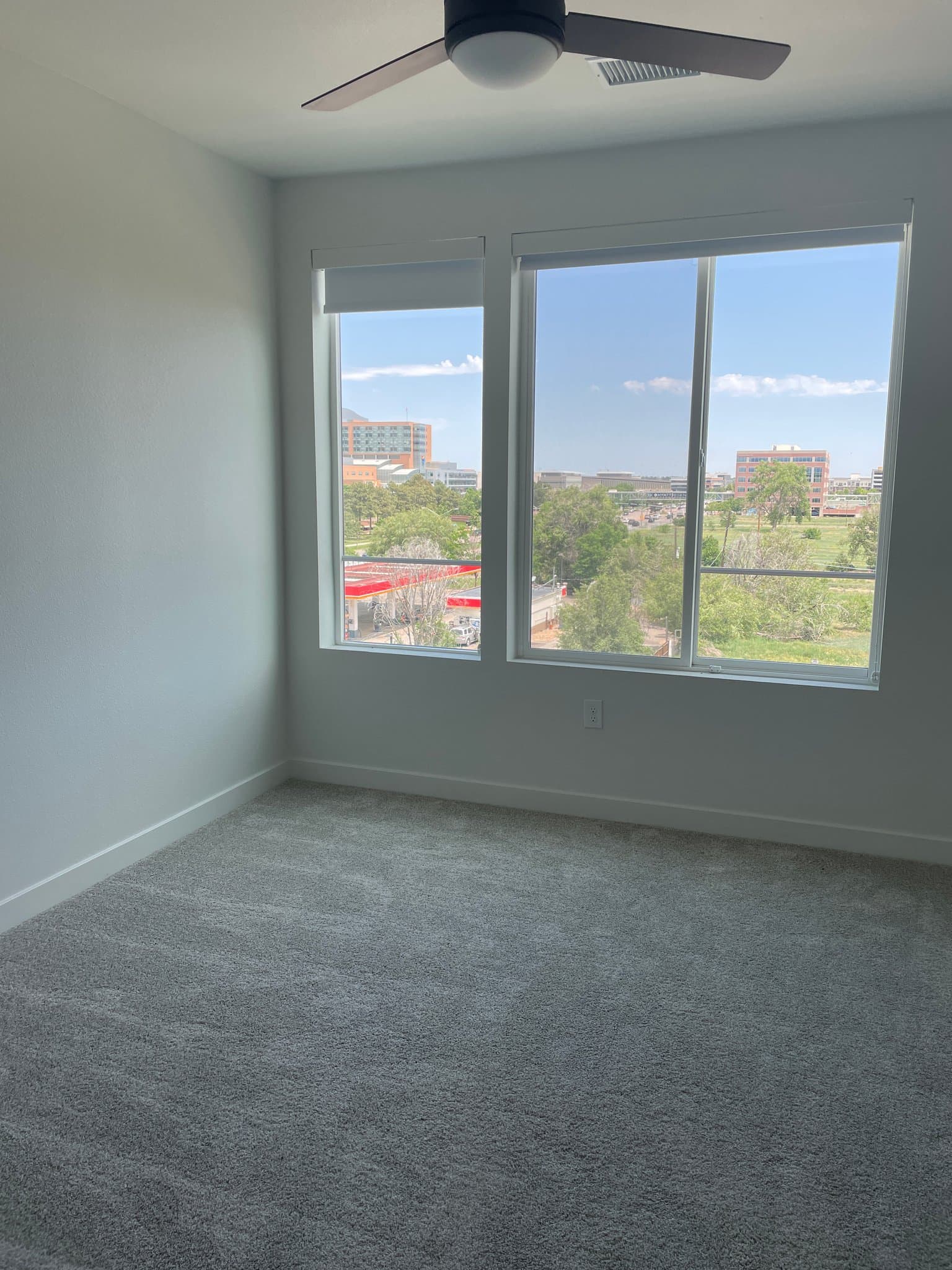 Aurora Single Room: 12600 E Colfax Ave
