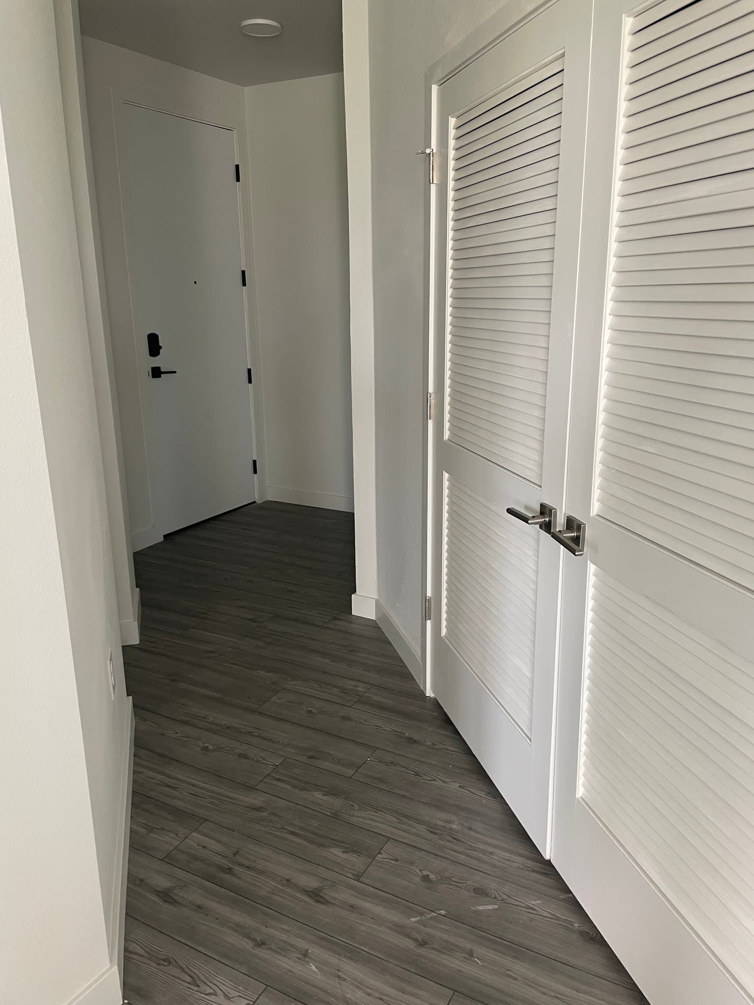 Aurora Single Room: 12600 E Colfax Ave
