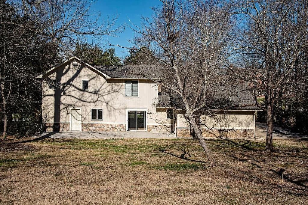 Knoxville House: 517 Augusta National Way
