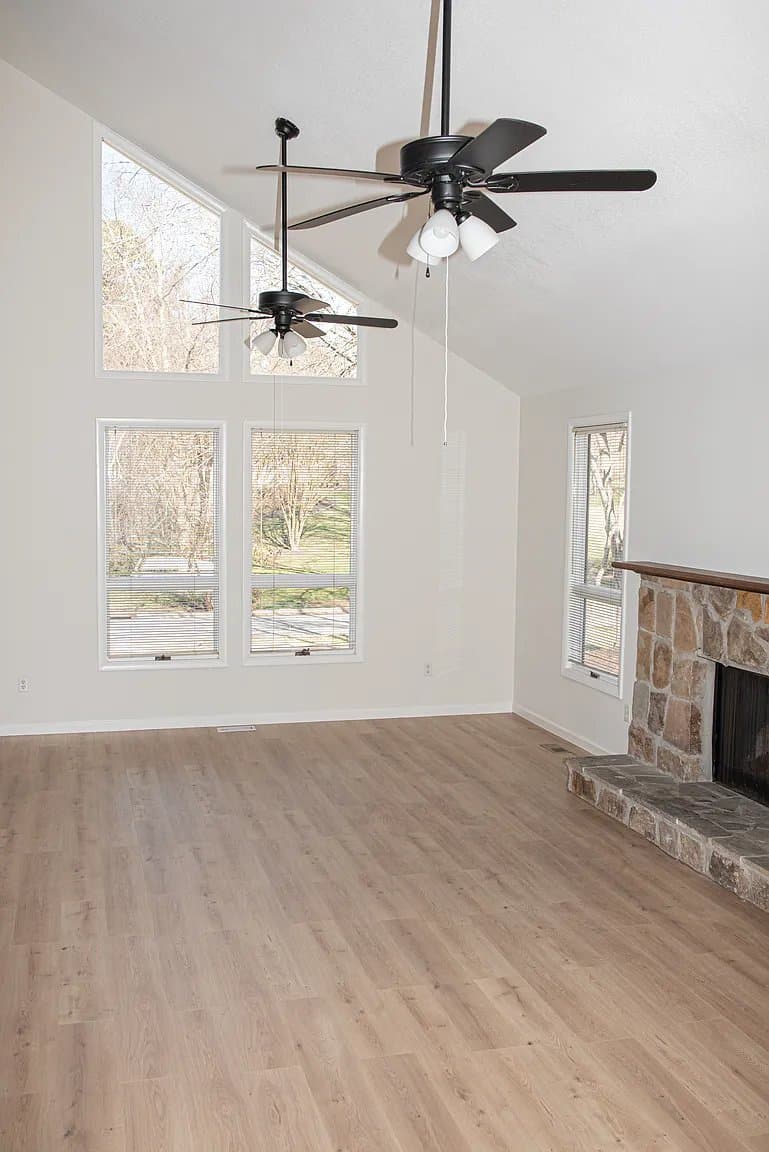 Knoxville House: 517 Augusta National Way