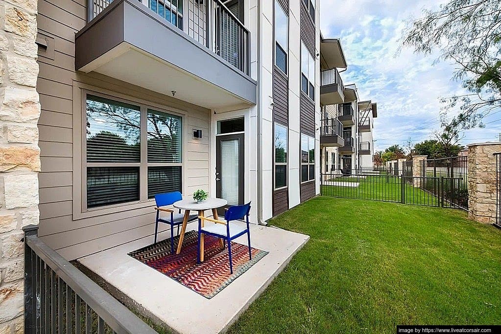 Grand Prairie Apartment: 2105 S. Forum Drive Grand Prairie, TX 75052