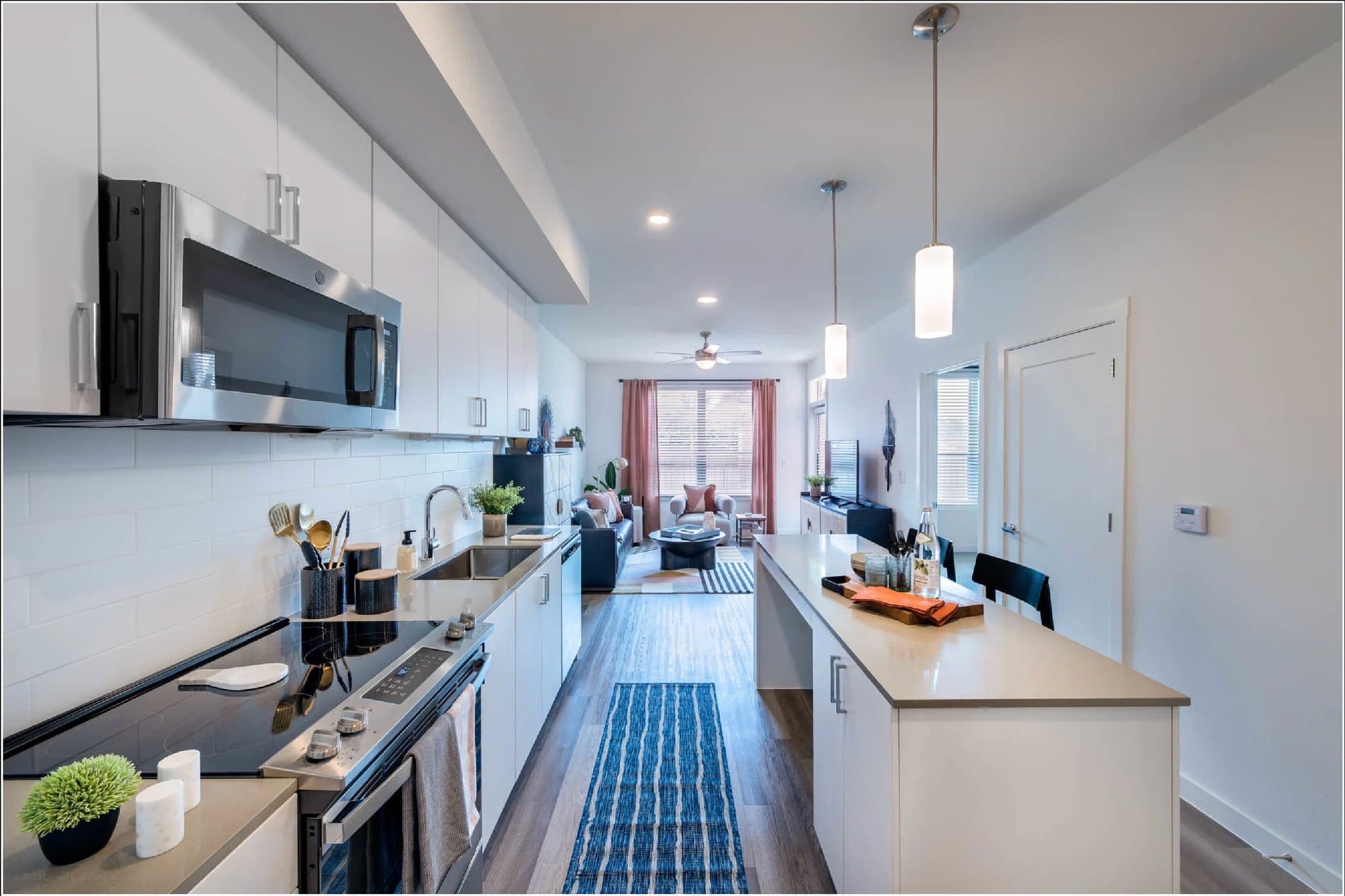 Grand Prairie Apartment: 2105 S. Forum Drive Grand Prairie, TX 75052