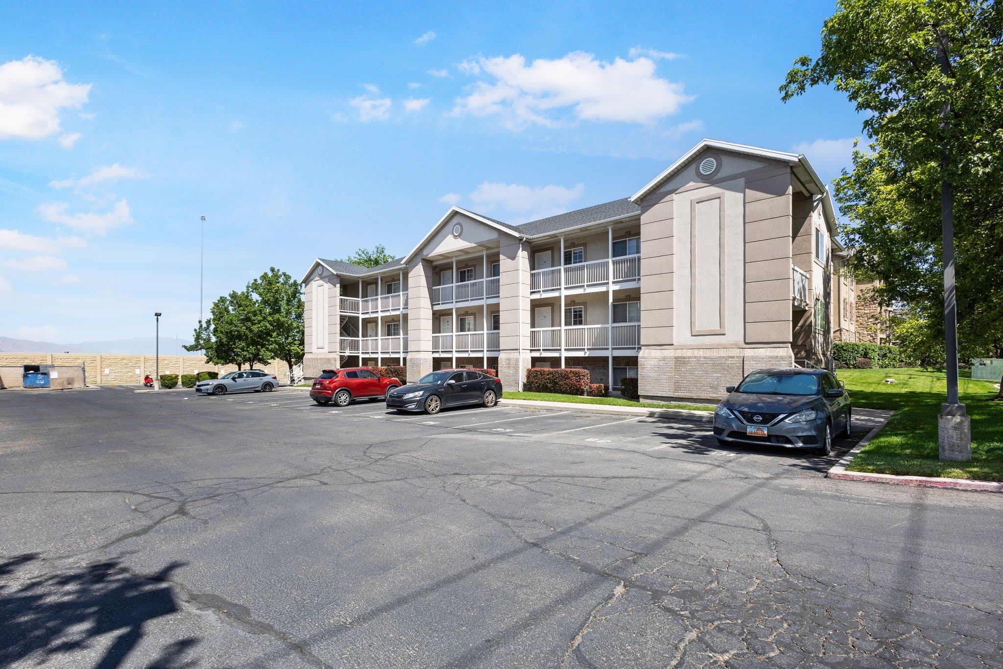 Orem Condo: 1208 W 160 N