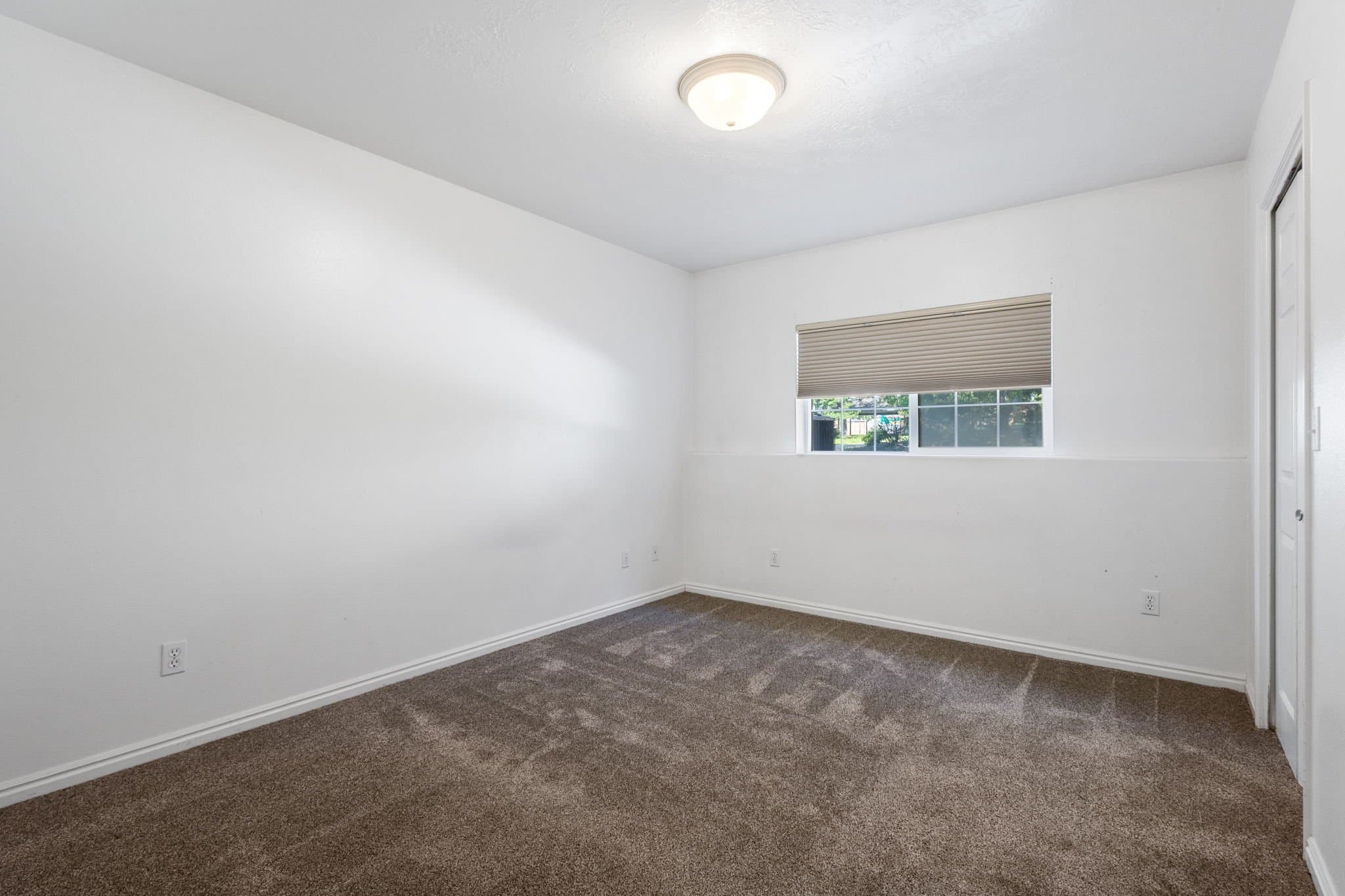 Orem Condo: 1208 W 160 N