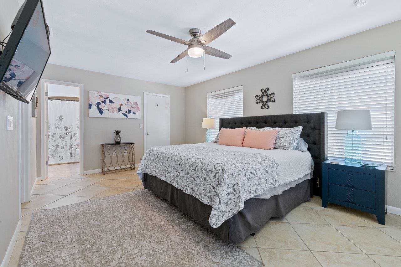 Palm Coast House: 49 Ocean St