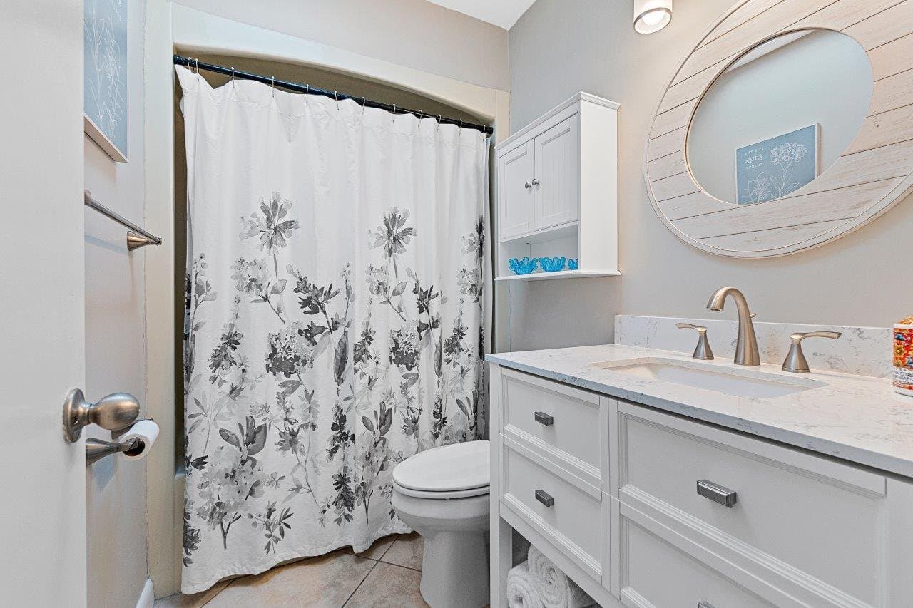 Palm Coast House: 49 Ocean St