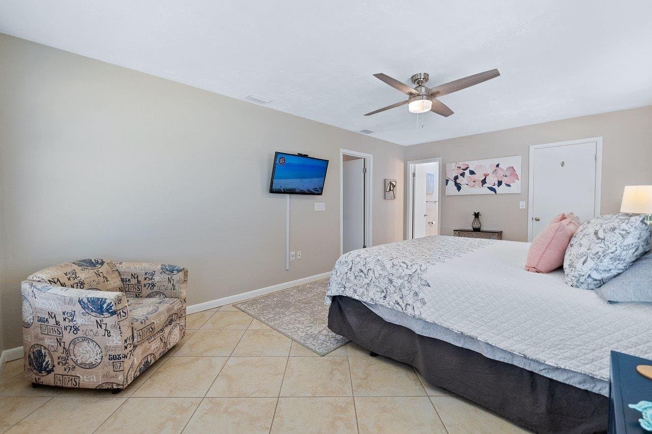 Palm Coast House: 49 Ocean St