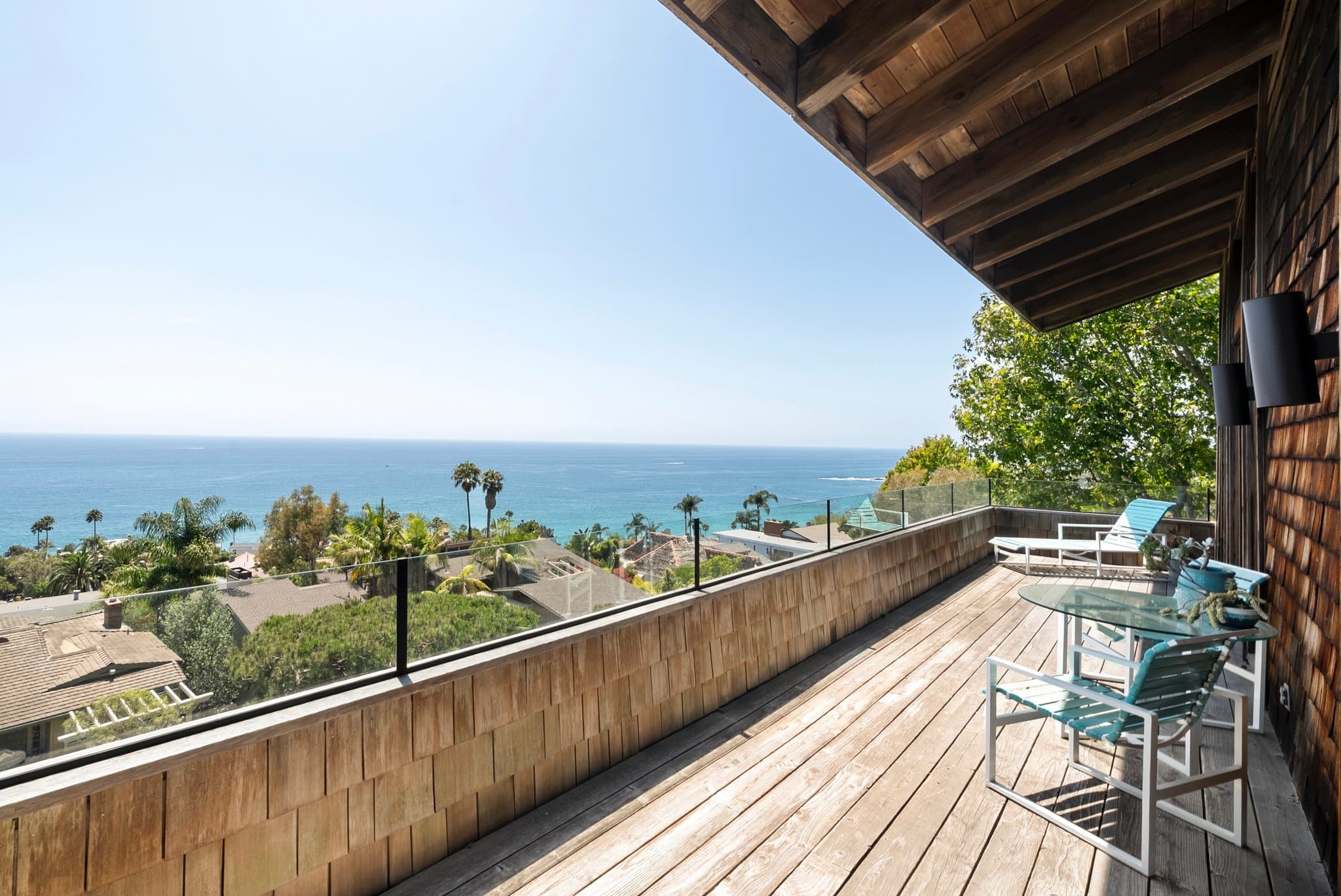 Laguna Beach Single Room: 31271 Holly Dr