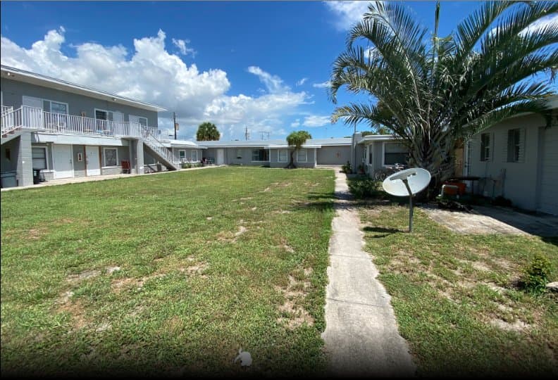 Vero Beach Apartment: 1825 14th Ave