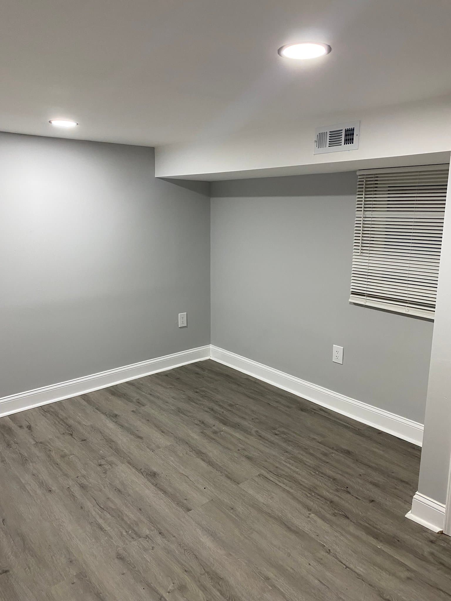 Baltimore Single Room: 5112 Belair Road