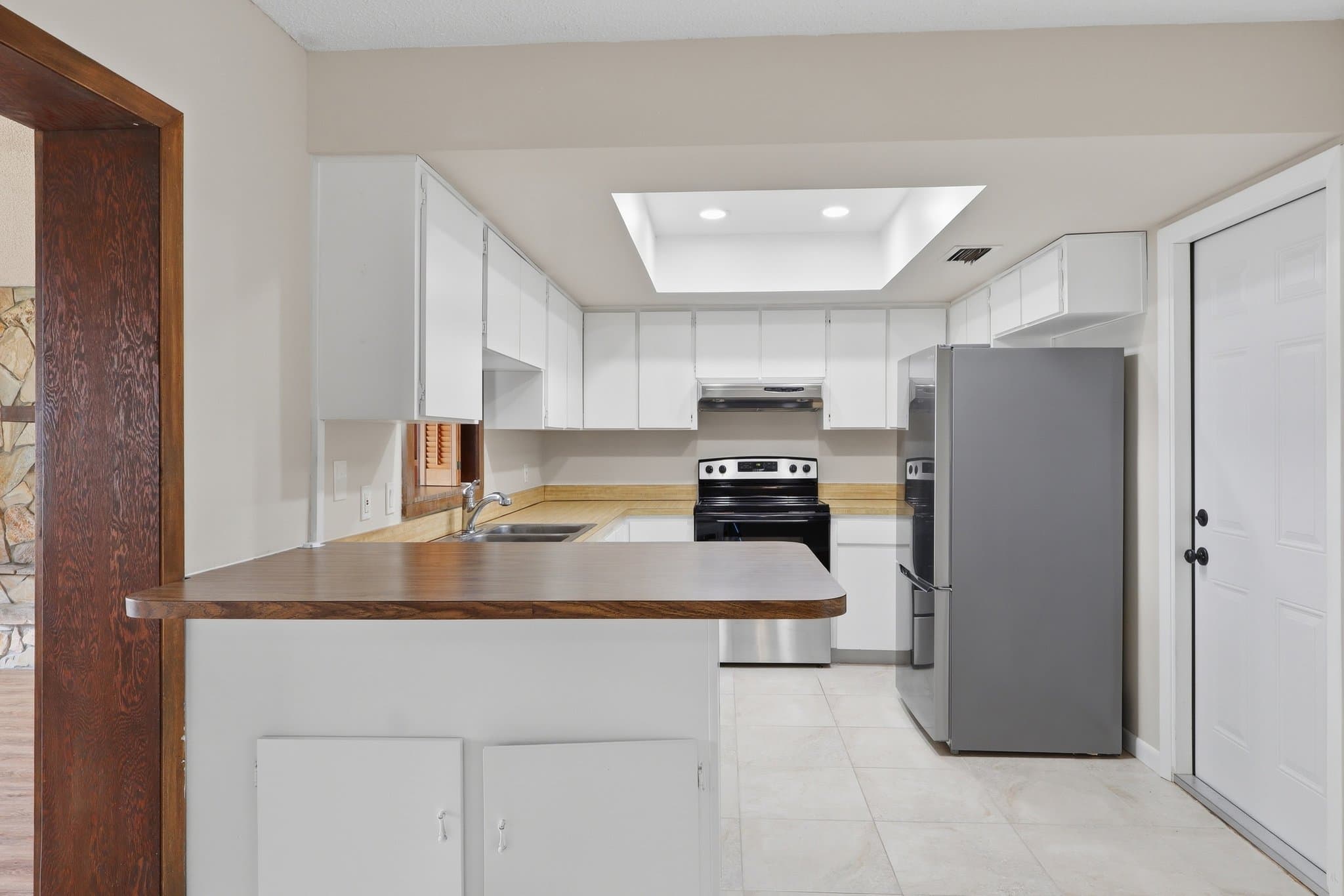Tampa House: 14505 Farm Hills PL