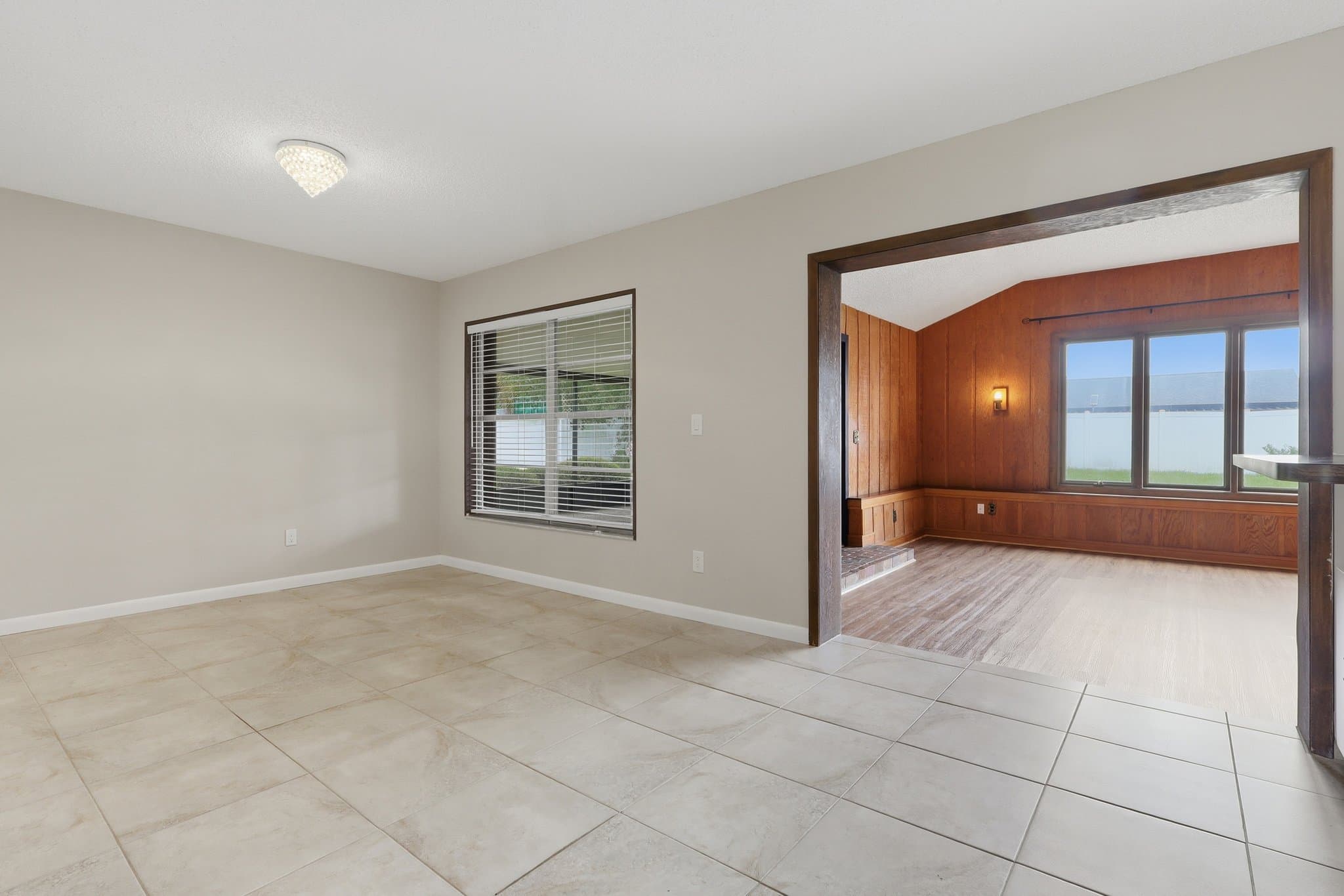 Tampa House: 14505 Farm Hills PL