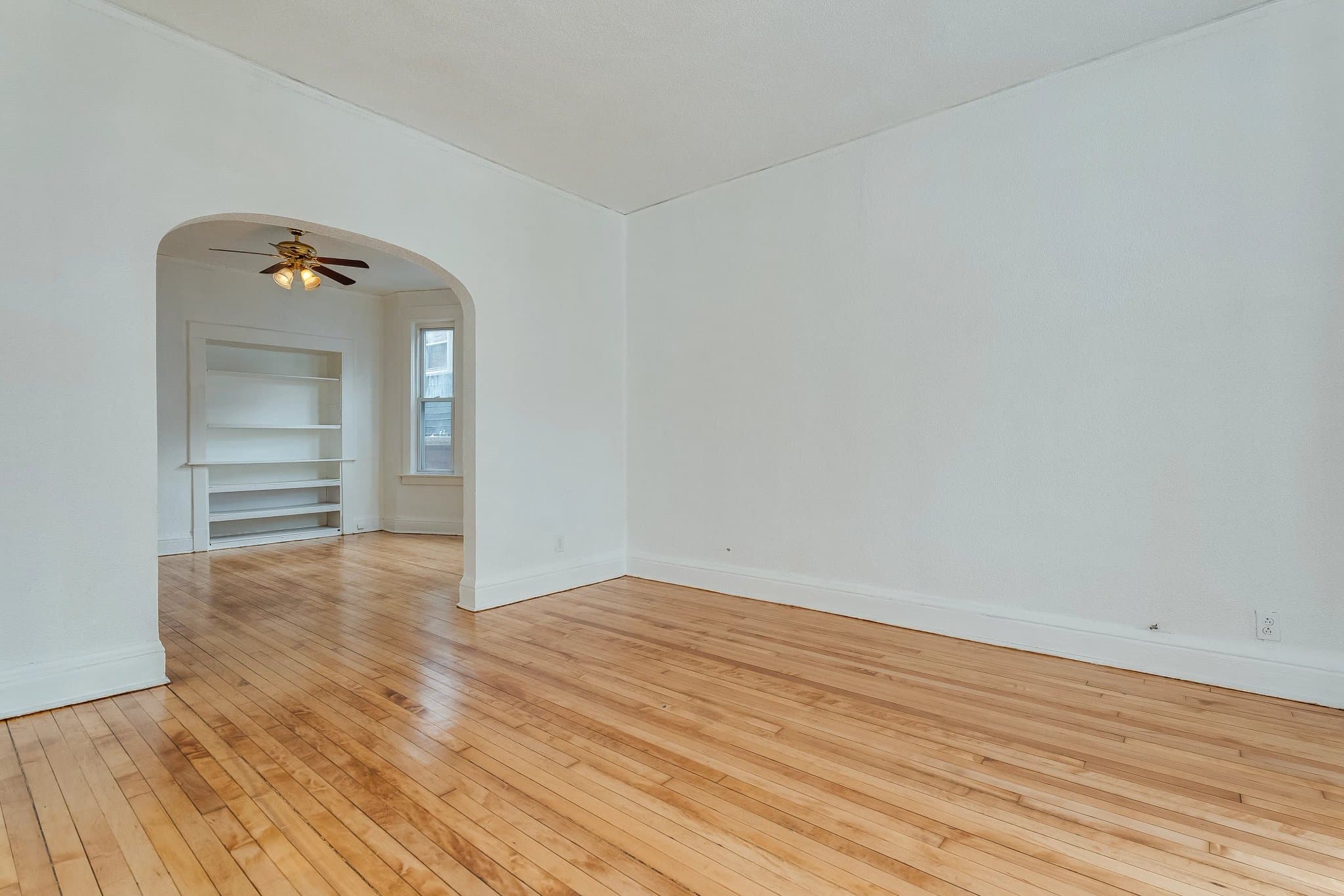 chicago Multiplex: 8329 S Kingston Ave,