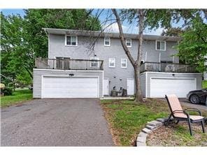 Burnsville House: 13004 Grand Avenue