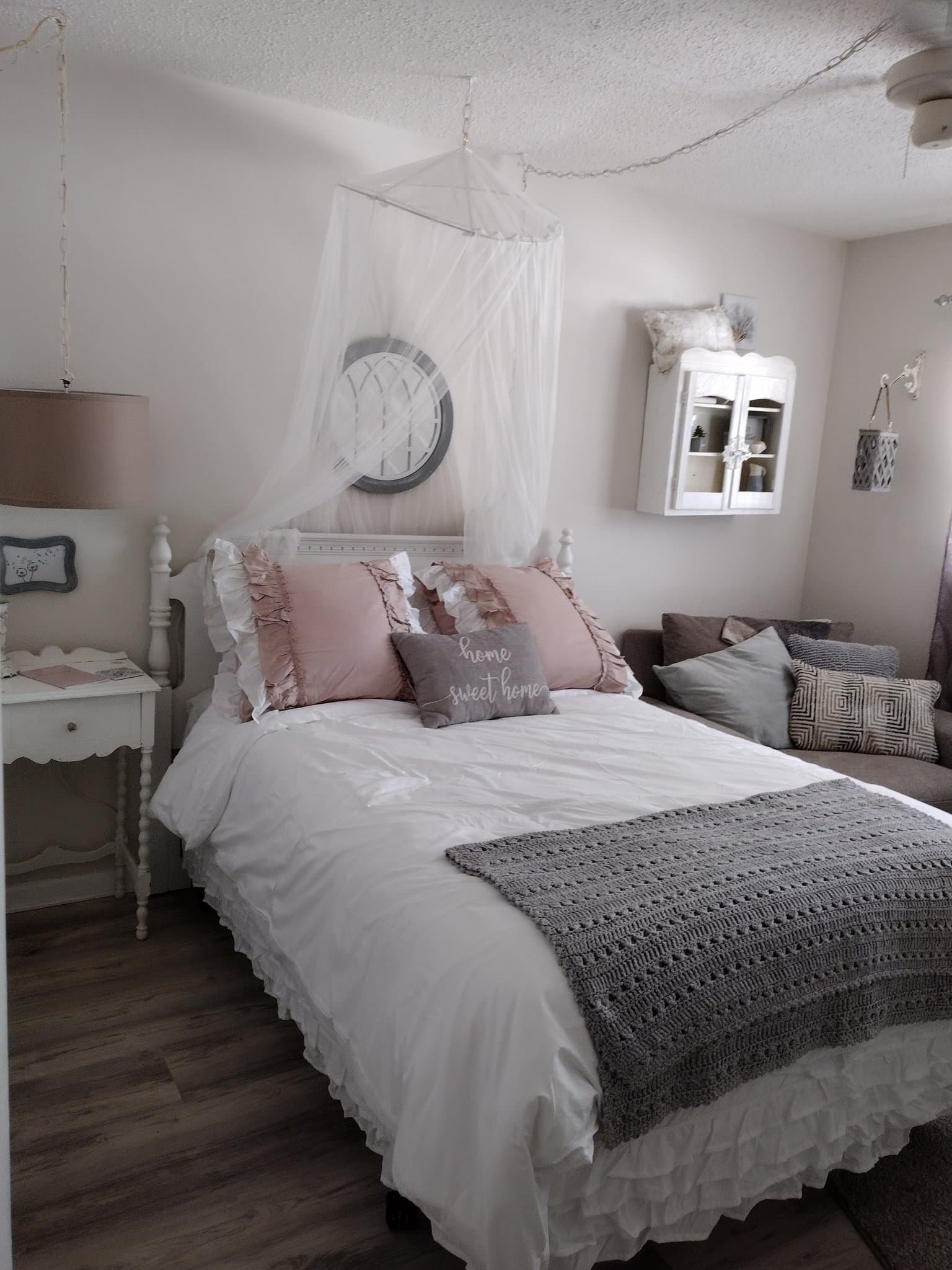 St Petersburg Apartment: 9795 122nd Ln