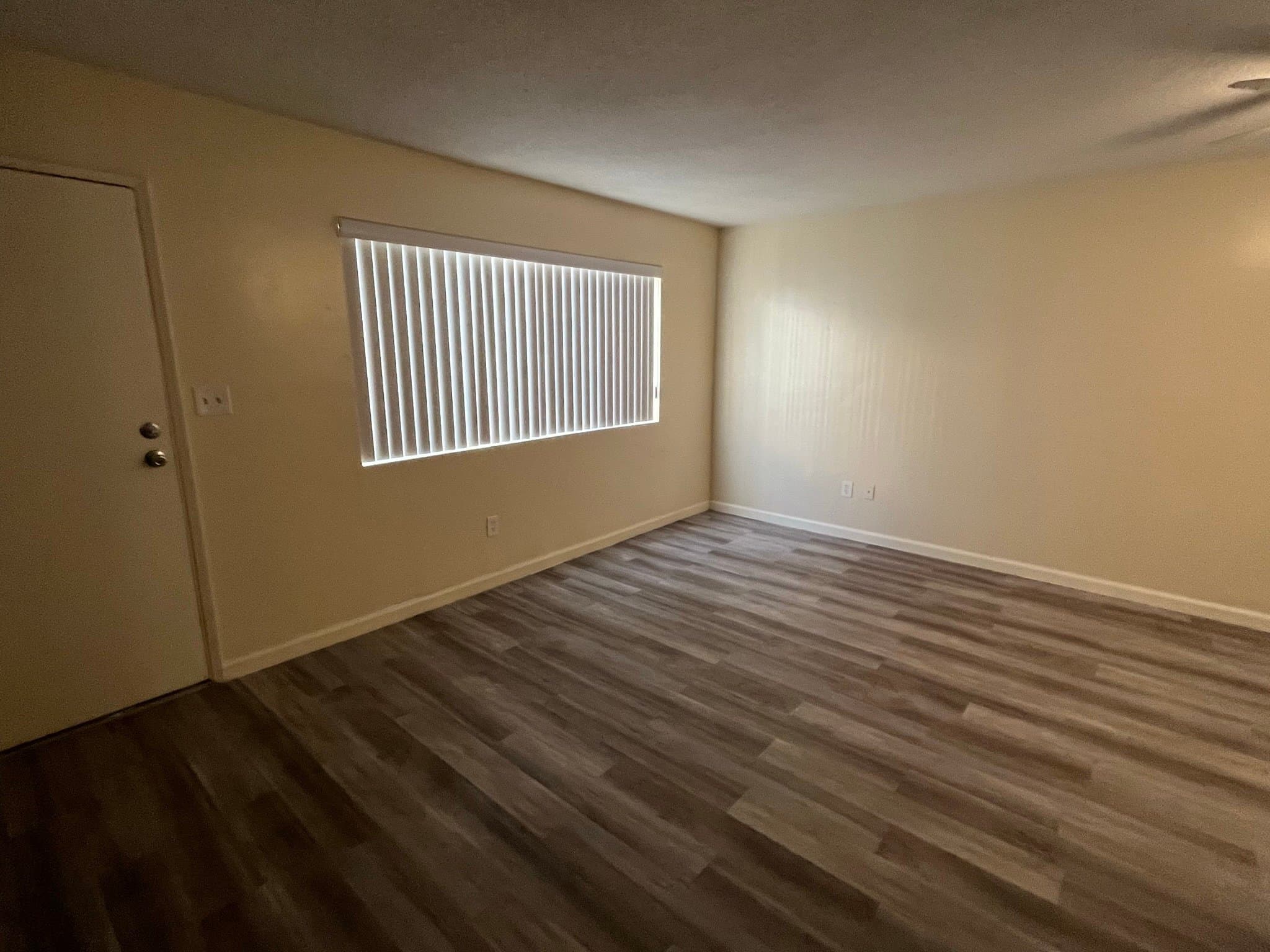 Bakersfield Apartment: 1015 L Street