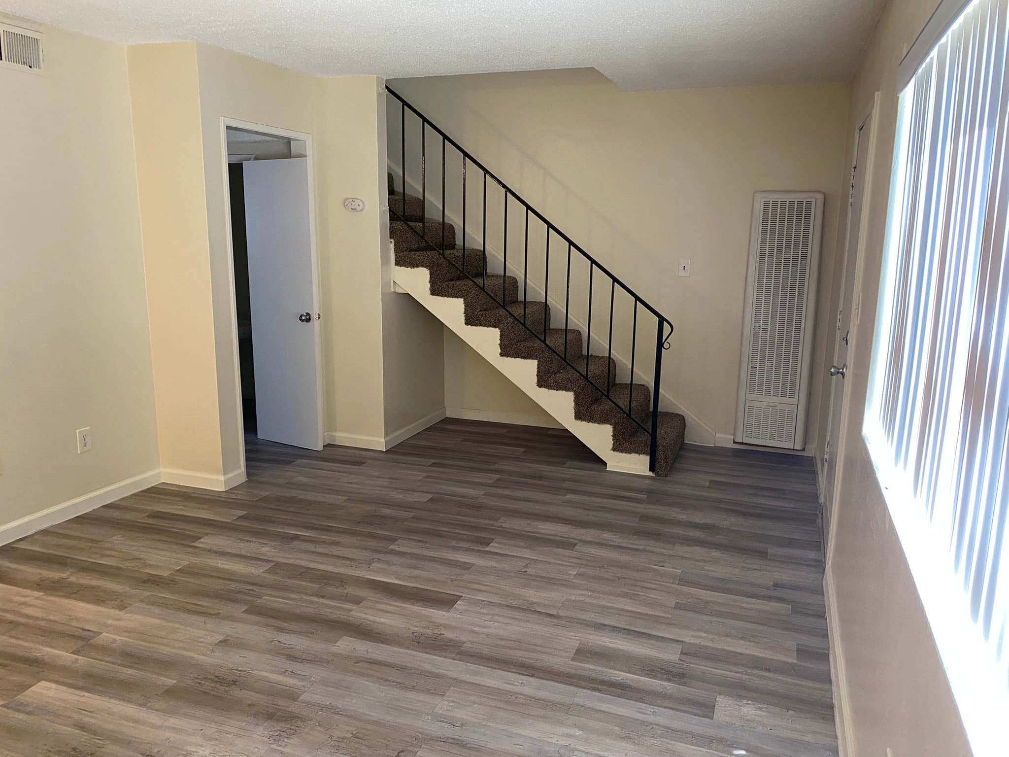 Bakersfield Apartment: 1015 L Street
