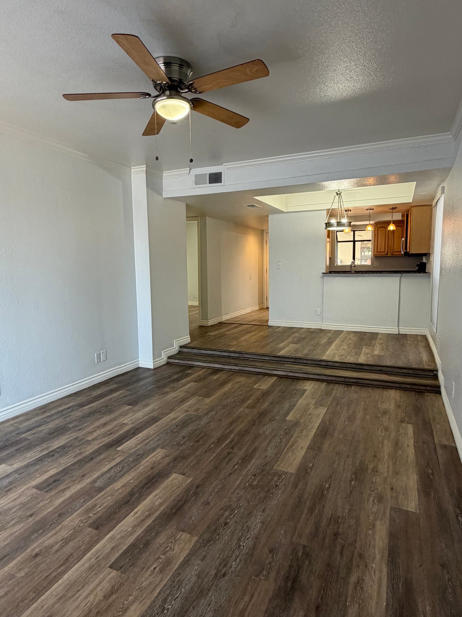 phoenix Condo: 3434 W Danbury Dr