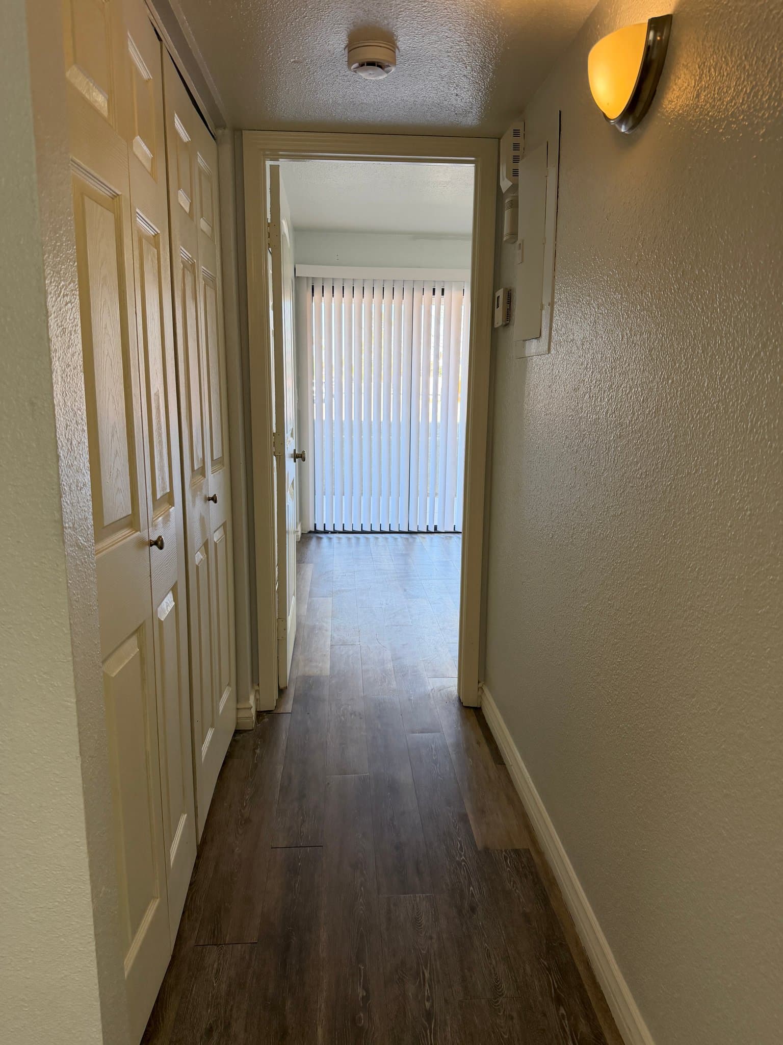 phoenix Condo: 3434 W Danbury Dr