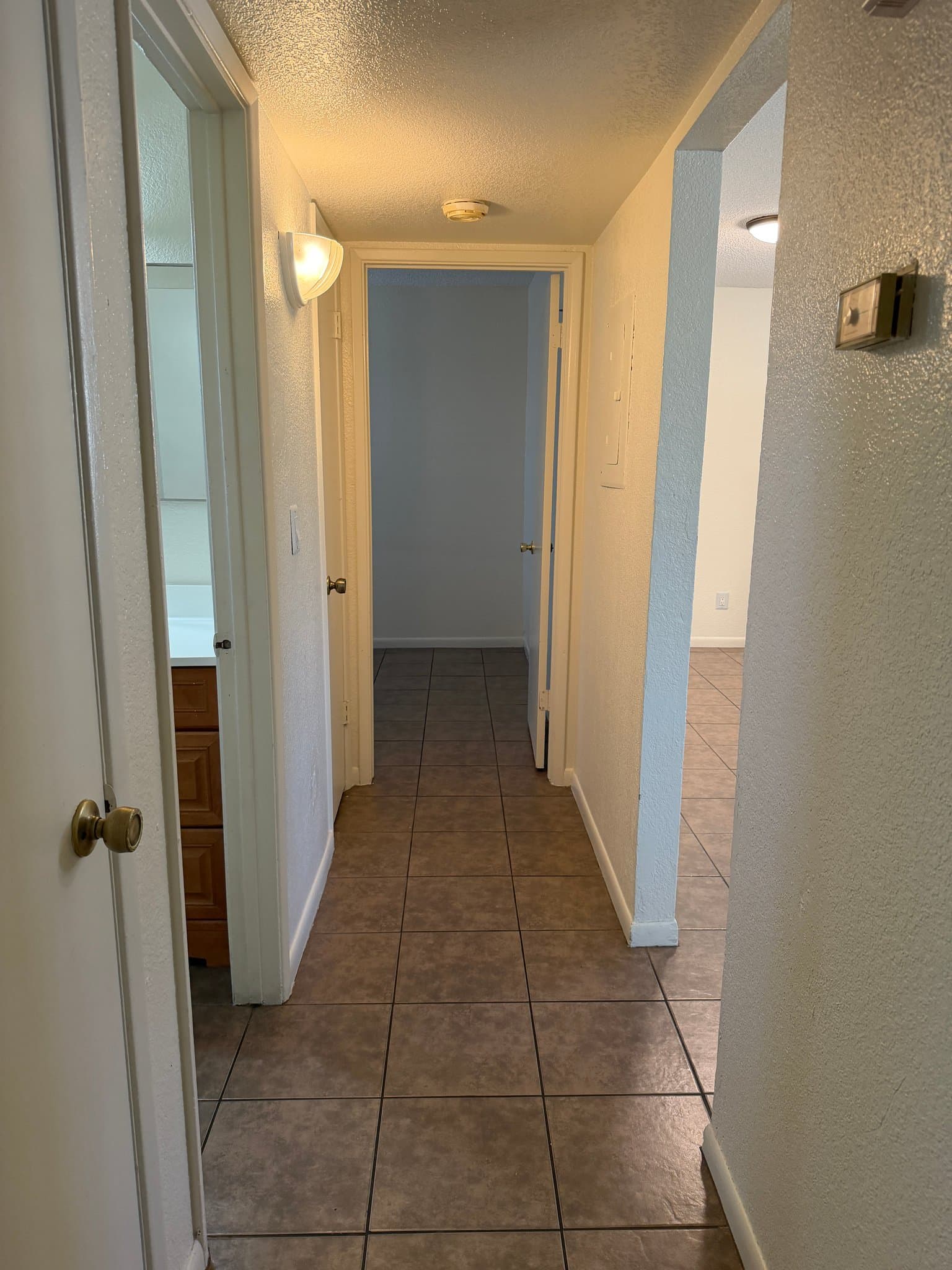 phoenix Multiplex: 1420 E Brown St