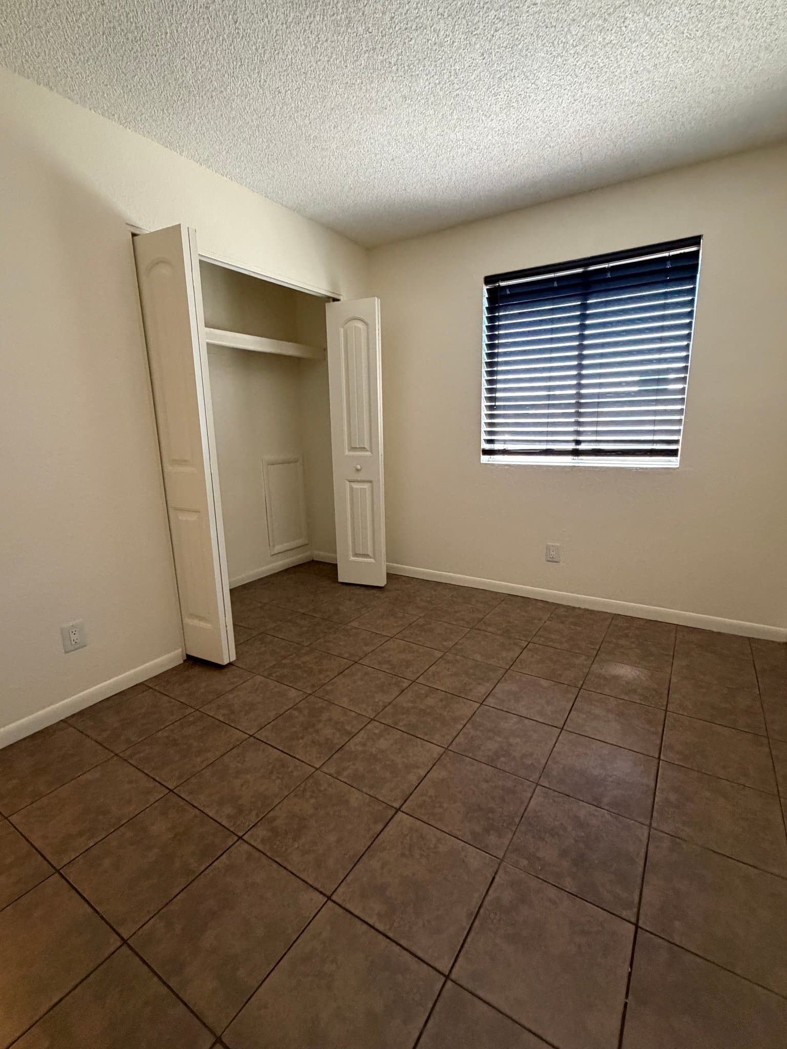 phoenix Multiplex: 1420 E Brown St
