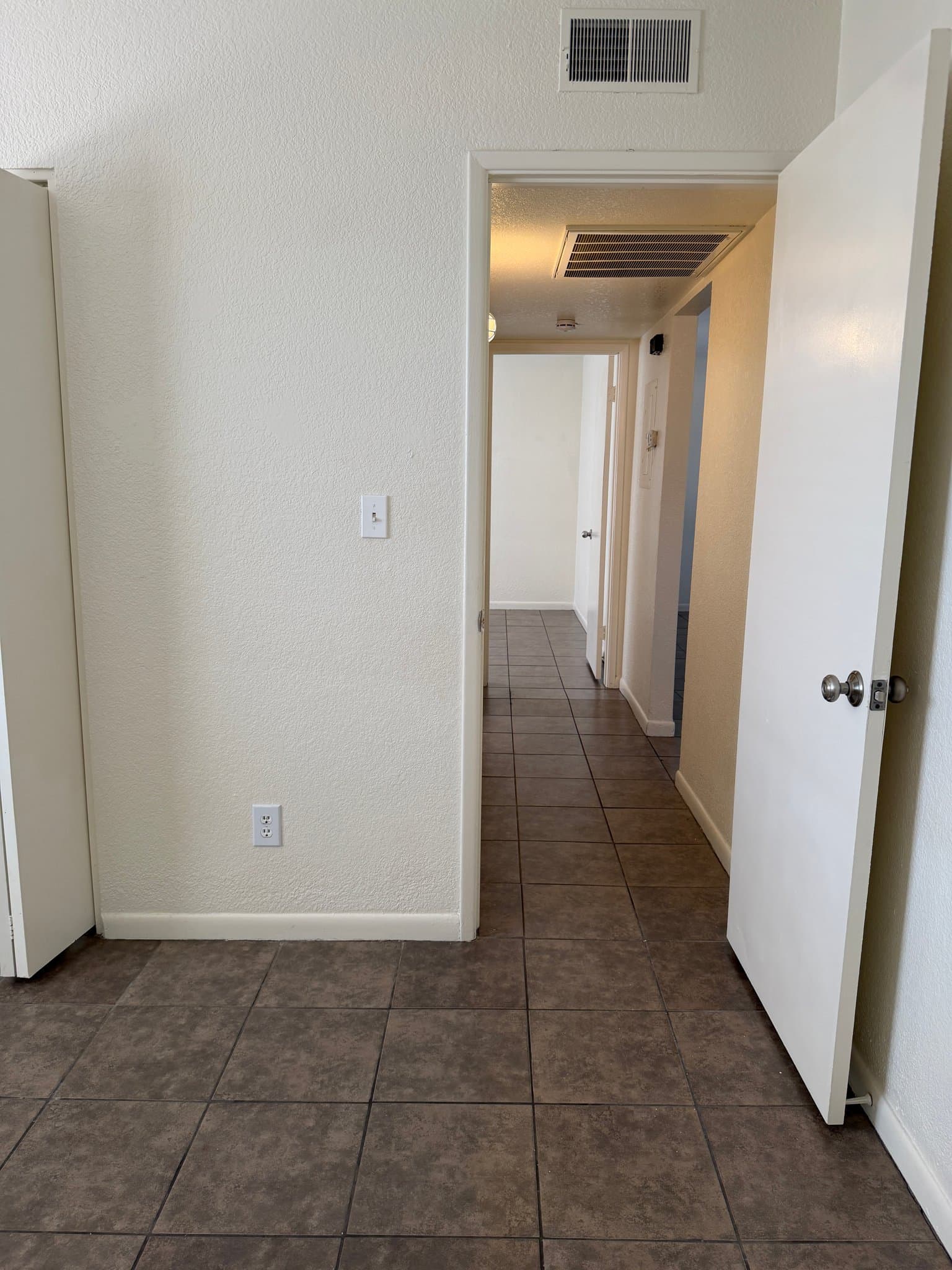 phoenix Multiplex: 1420 E Brown St