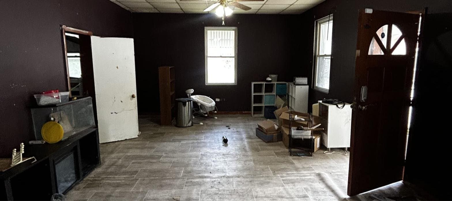 Belleville House: 233 N 11th St
