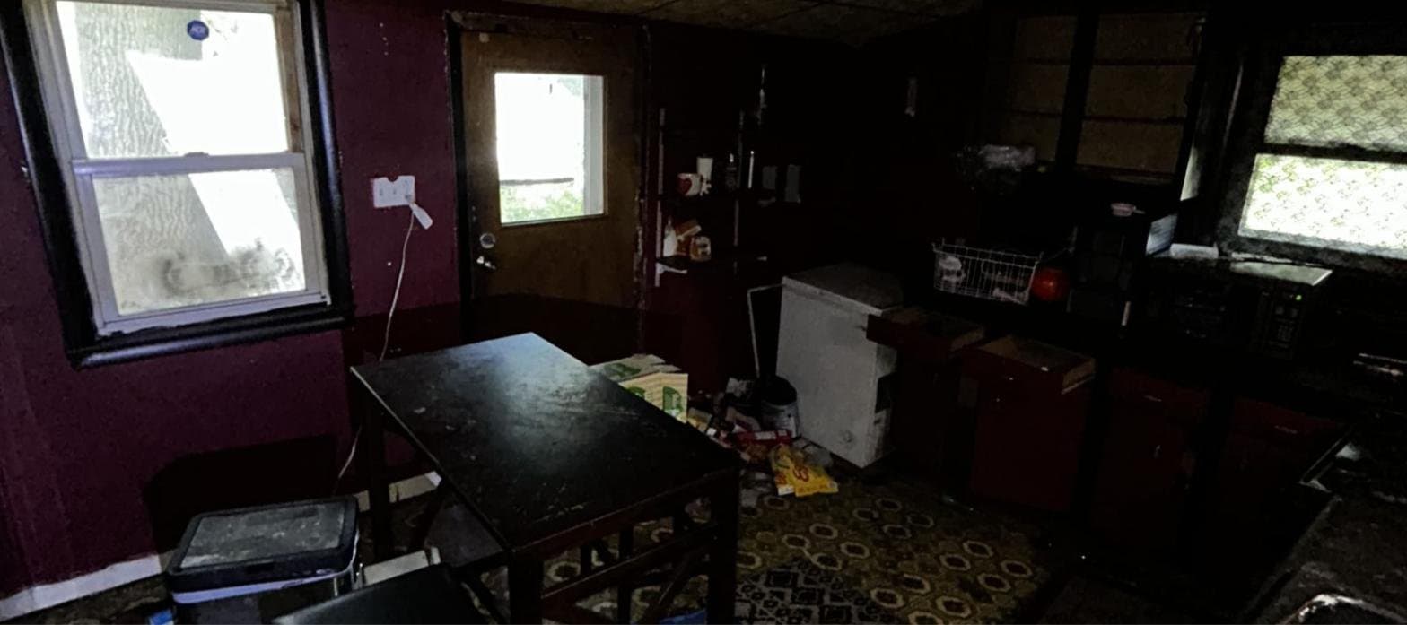 Belleville House: 233 N 11th St