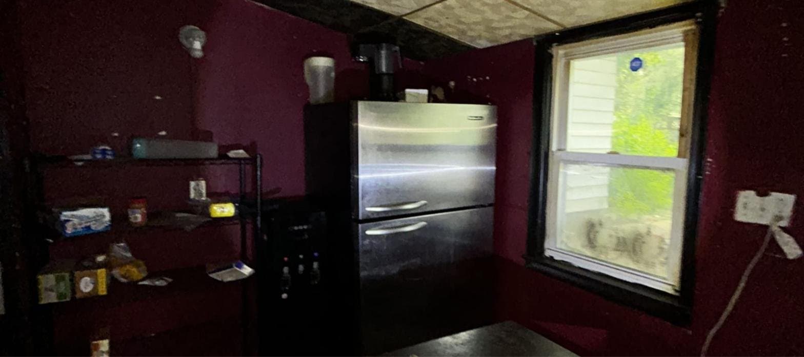 Belleville House: 233 N 11th St
