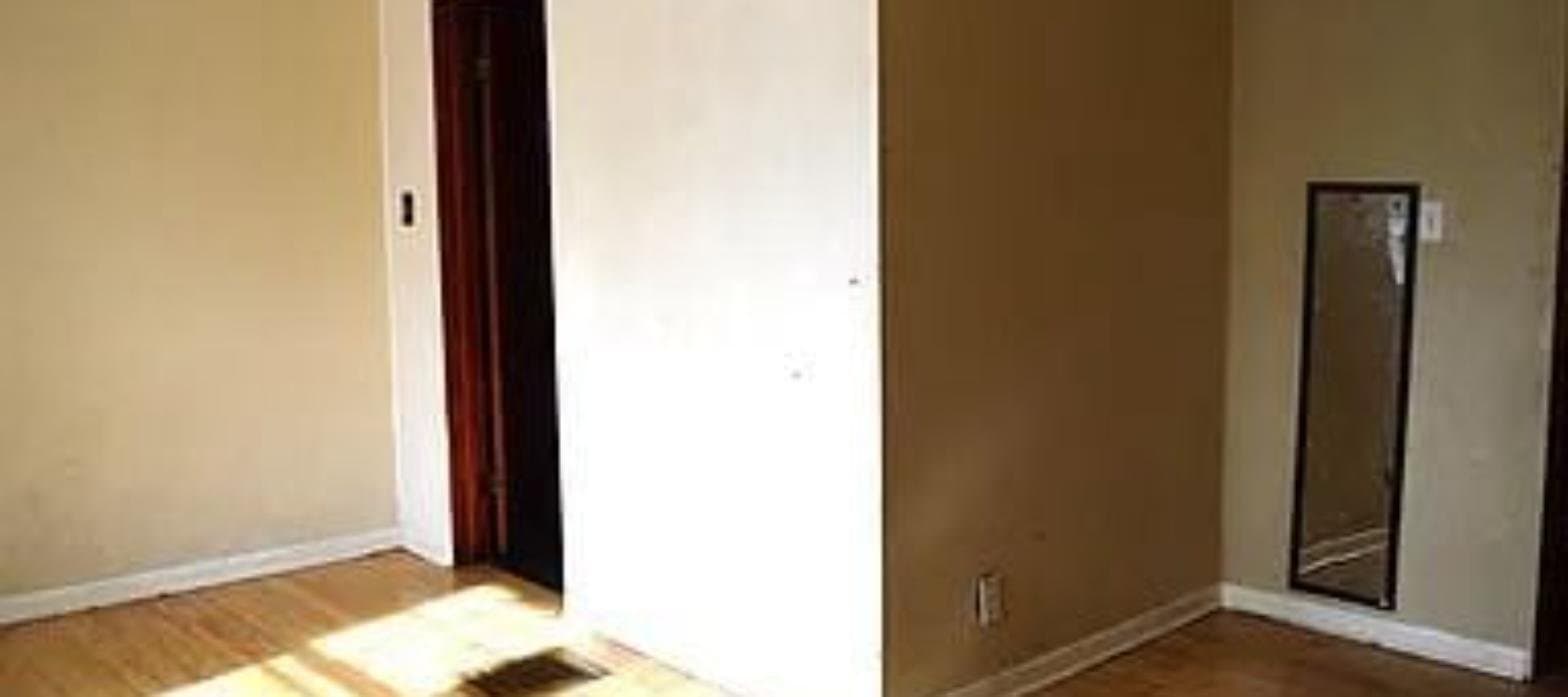 Saginaw House: 525 Owen St