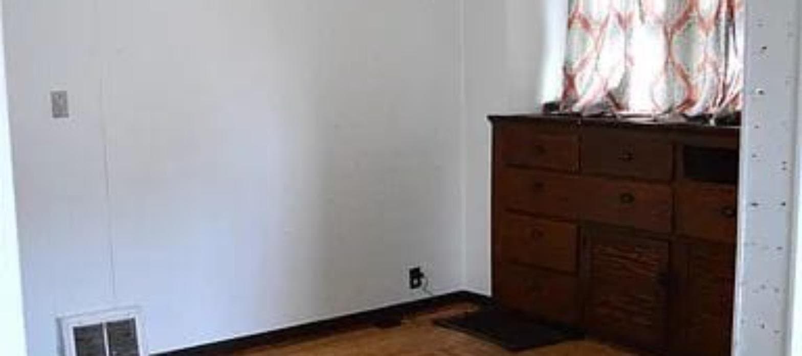 Saginaw House: 525 Owen St
