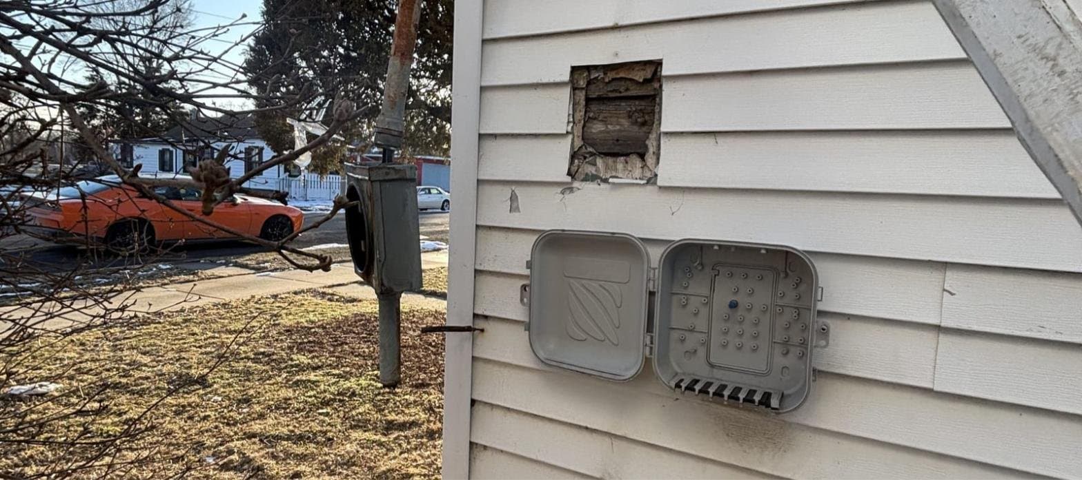 Peoria House: 911 W Hurlburt St